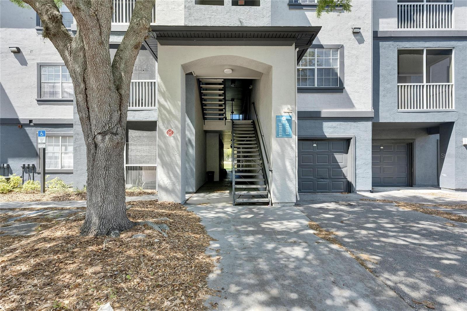 13016 SANCTUARY COVE DR #201, TEMPLE TERRACE, FL, 33637