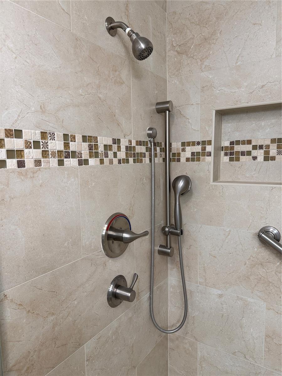 737 CALDWELL CT, THE VILLAGES, FL, 32162