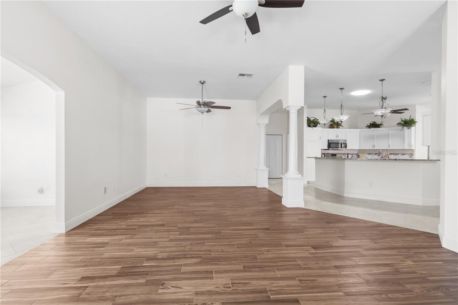 737 CALDWELL CT, THE VILLAGES, FL, 32162
