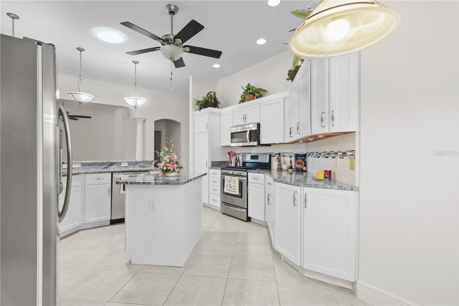 737 CALDWELL CT, THE VILLAGES, FL, 32162