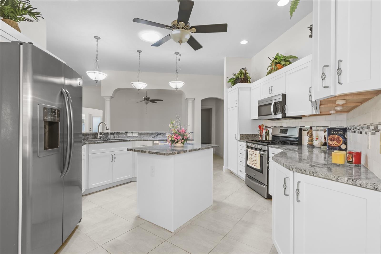 737 CALDWELL CT, THE VILLAGES, FL, 32162