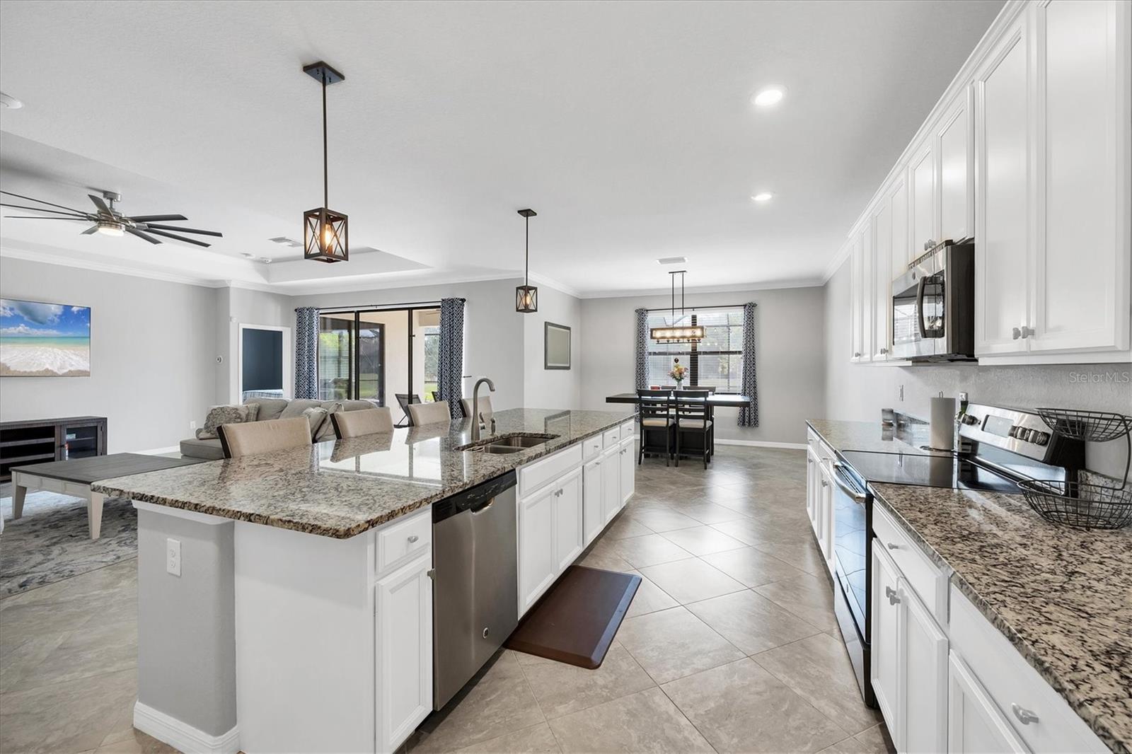 11420 AUTUMN LEAF WAY, BRADENTON, FL, 34212