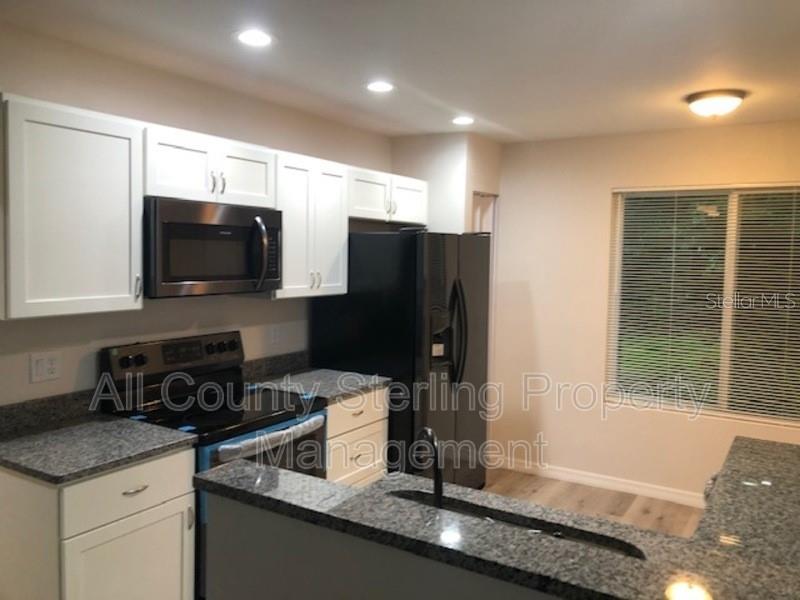 330 KIRKCALDY DR, WINTER SPRINGS, FL, 32708
