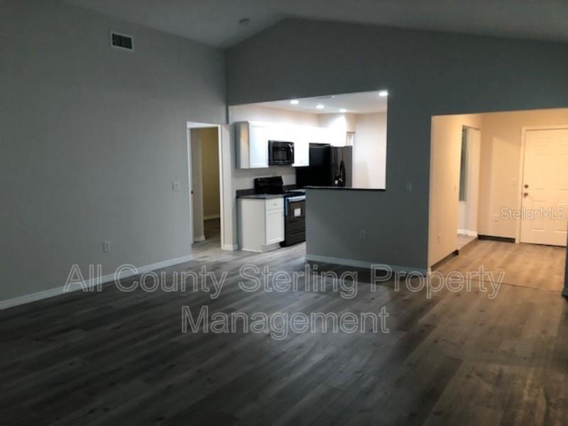 330 KIRKCALDY DR, WINTER SPRINGS, FL, 32708