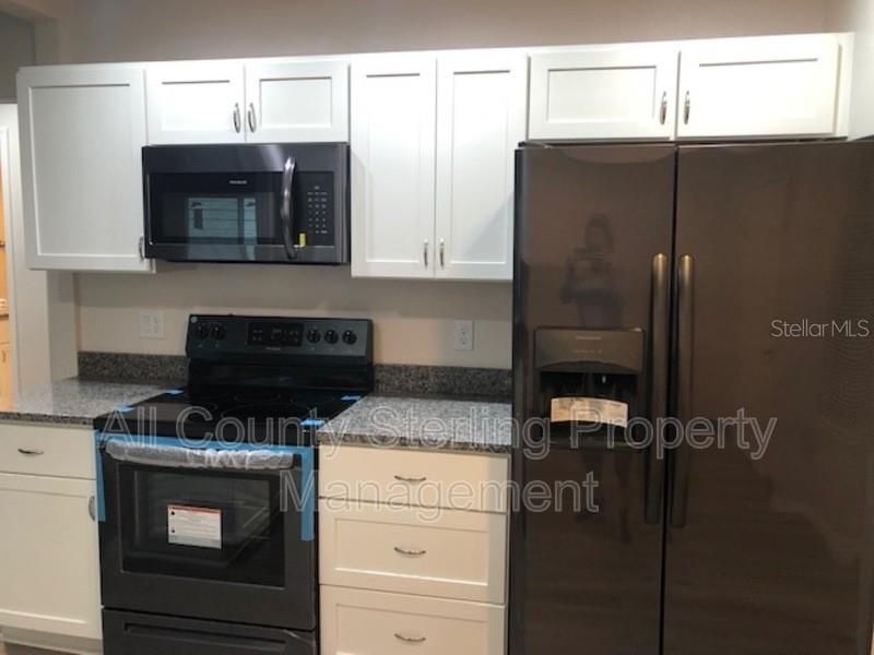330 KIRKCALDY DR, WINTER SPRINGS, FL, 32708