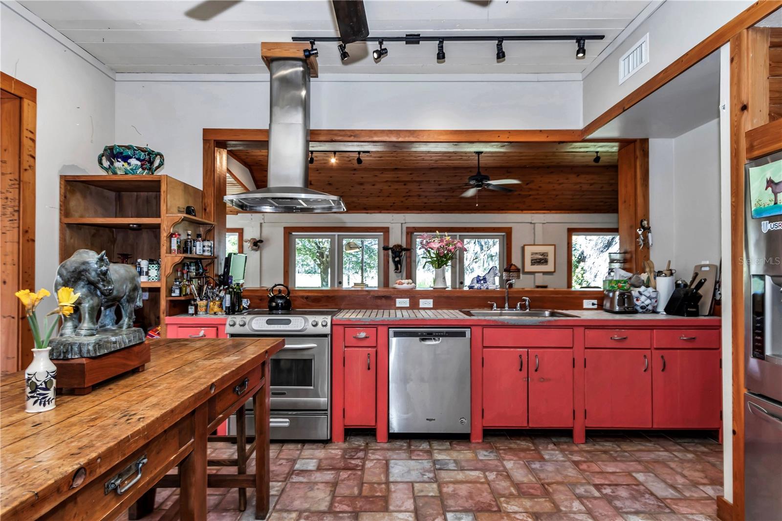 12490 NW HIGHWAY 320, MICANOPY, FL, 32667