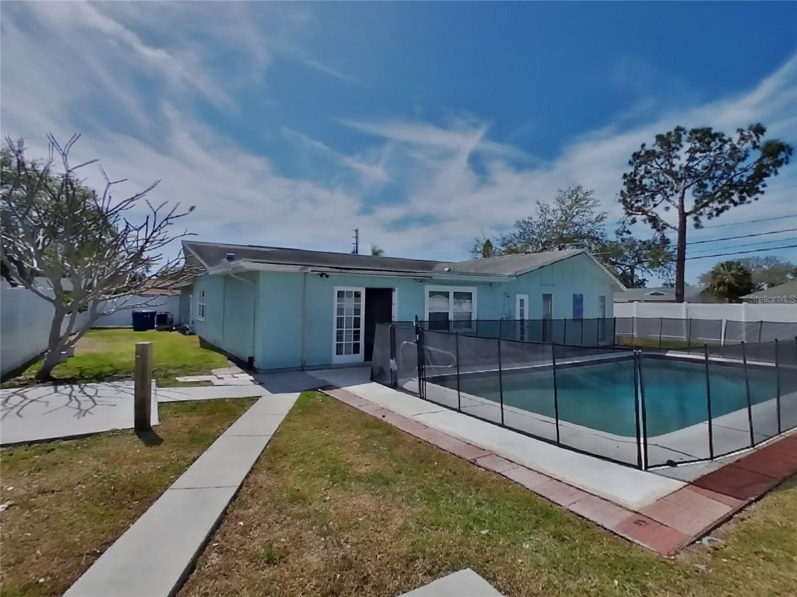 13691 SERENA DR, LARGO, FL, 33774