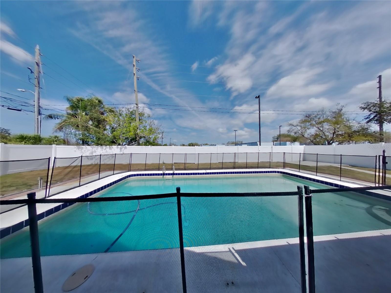 13691 SERENA DR, LARGO, FL, 33774