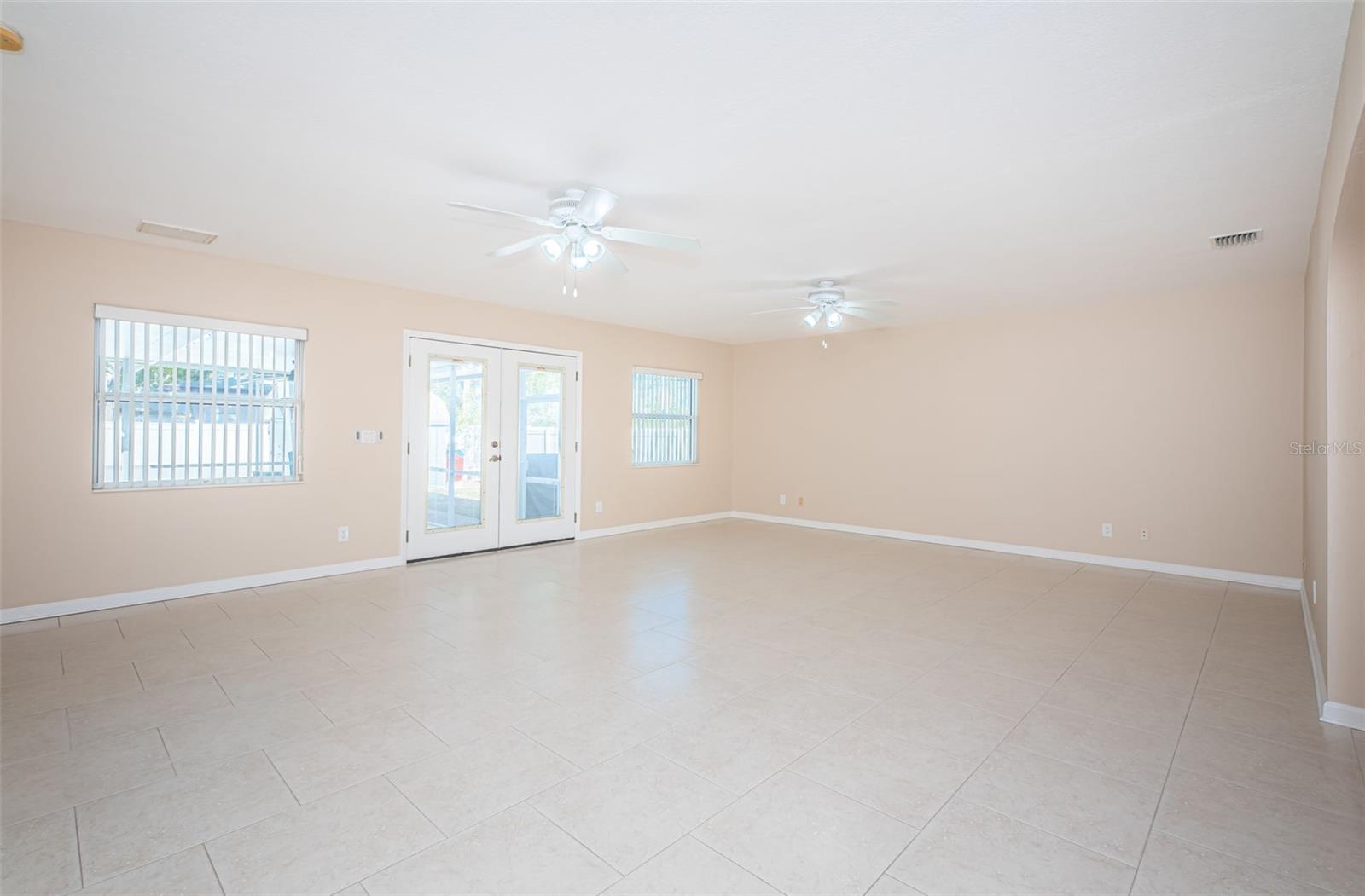 2736 45TH WAY N, ST PETERSBURG, FL, 33713