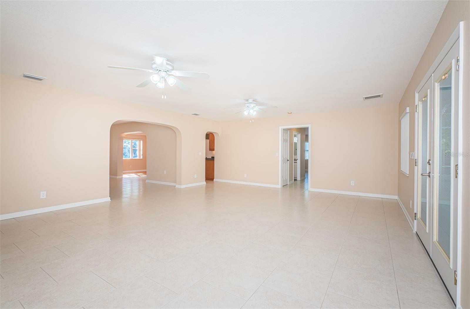 2736 45TH WAY N, ST PETERSBURG, FL, 33713