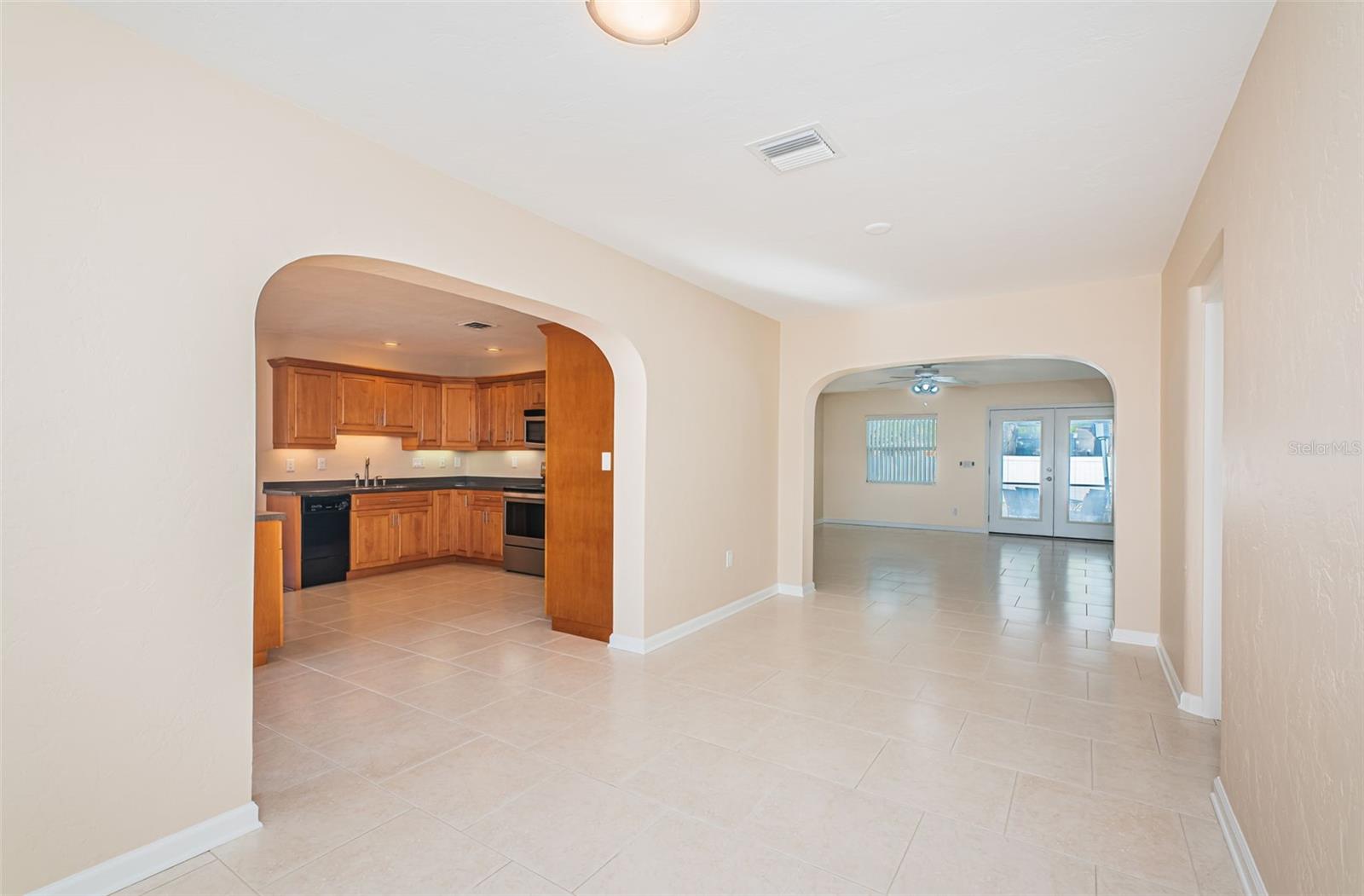2736 45TH WAY N, ST PETERSBURG, FL, 33713