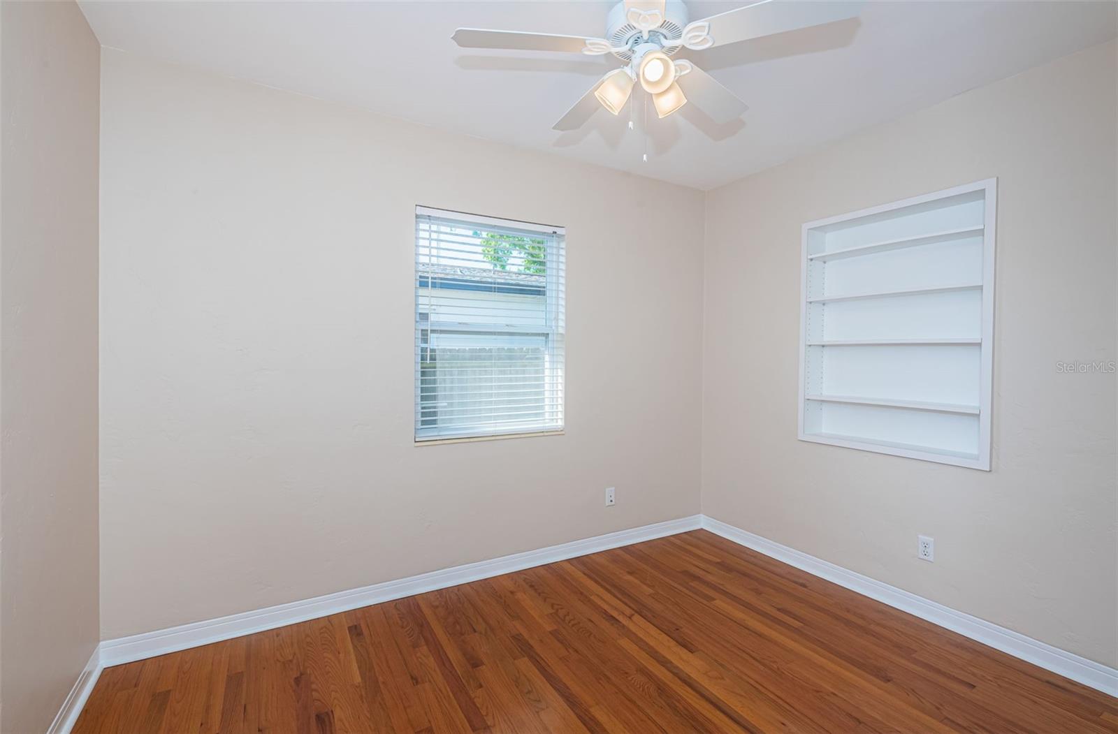 2736 45TH WAY N, ST PETERSBURG, FL, 33713