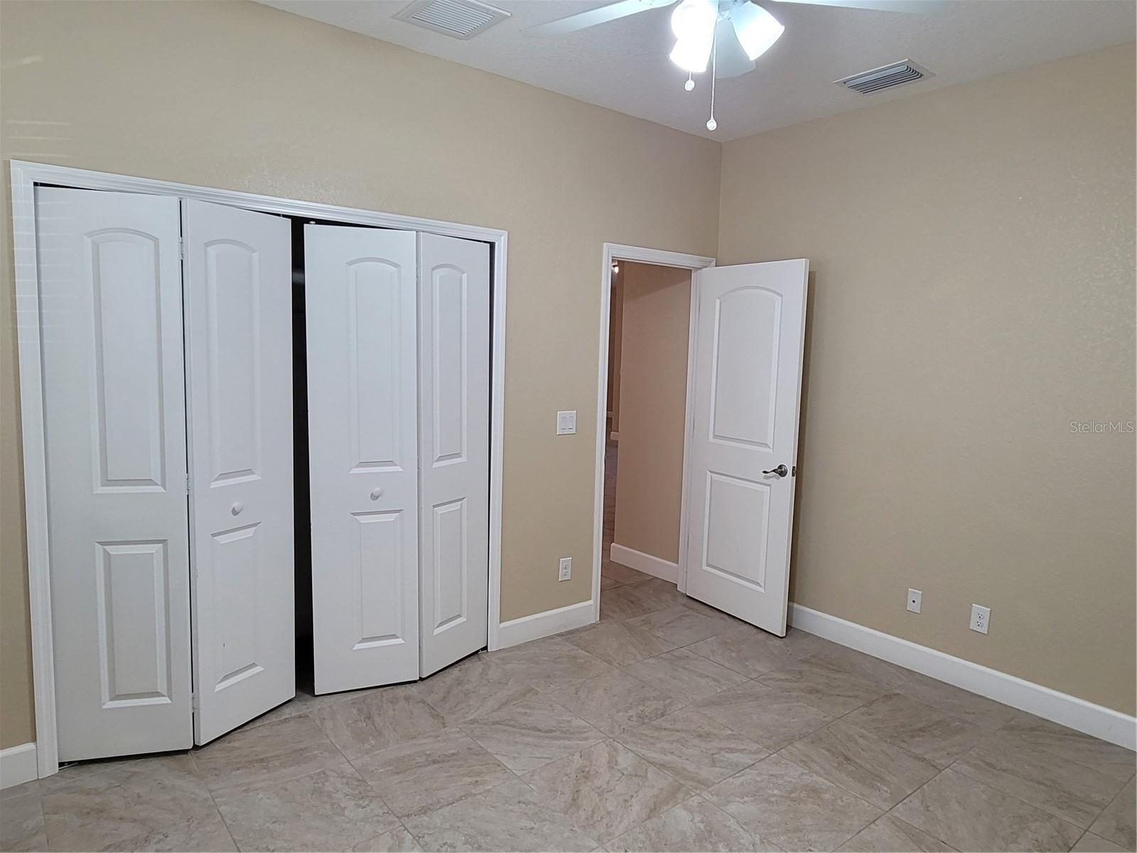 513 BOUNDARY BLVD, ROTONDA WEST, FL, 33947