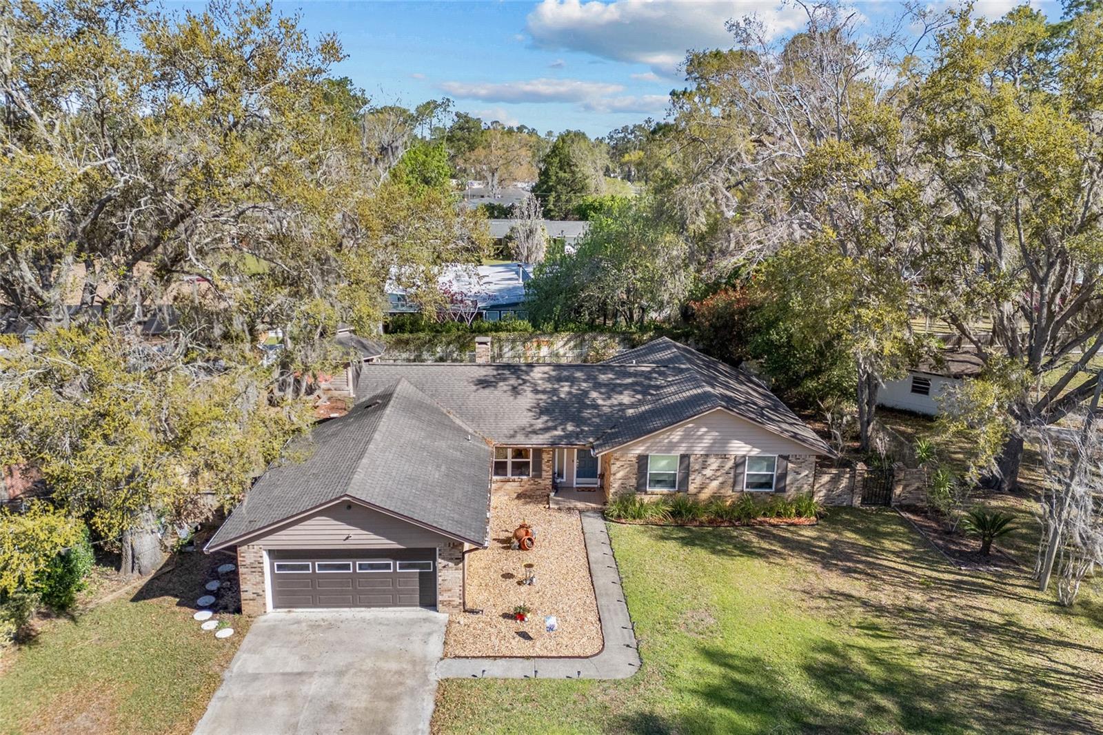 833 SW BISCAYNE GLN, LAKE CITY, FL, 32025