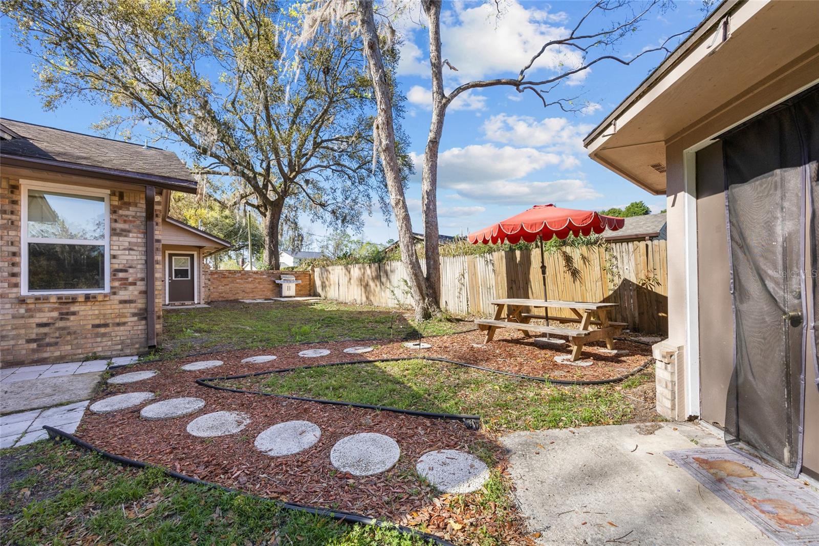 833 SW BISCAYNE GLN, LAKE CITY, FL, 32025