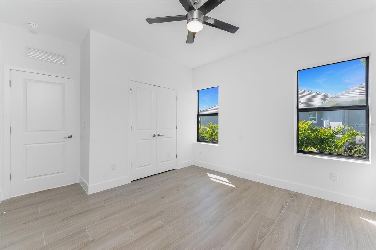 17320 COMINGO LN, PUNTA GORDA, FL, 33955