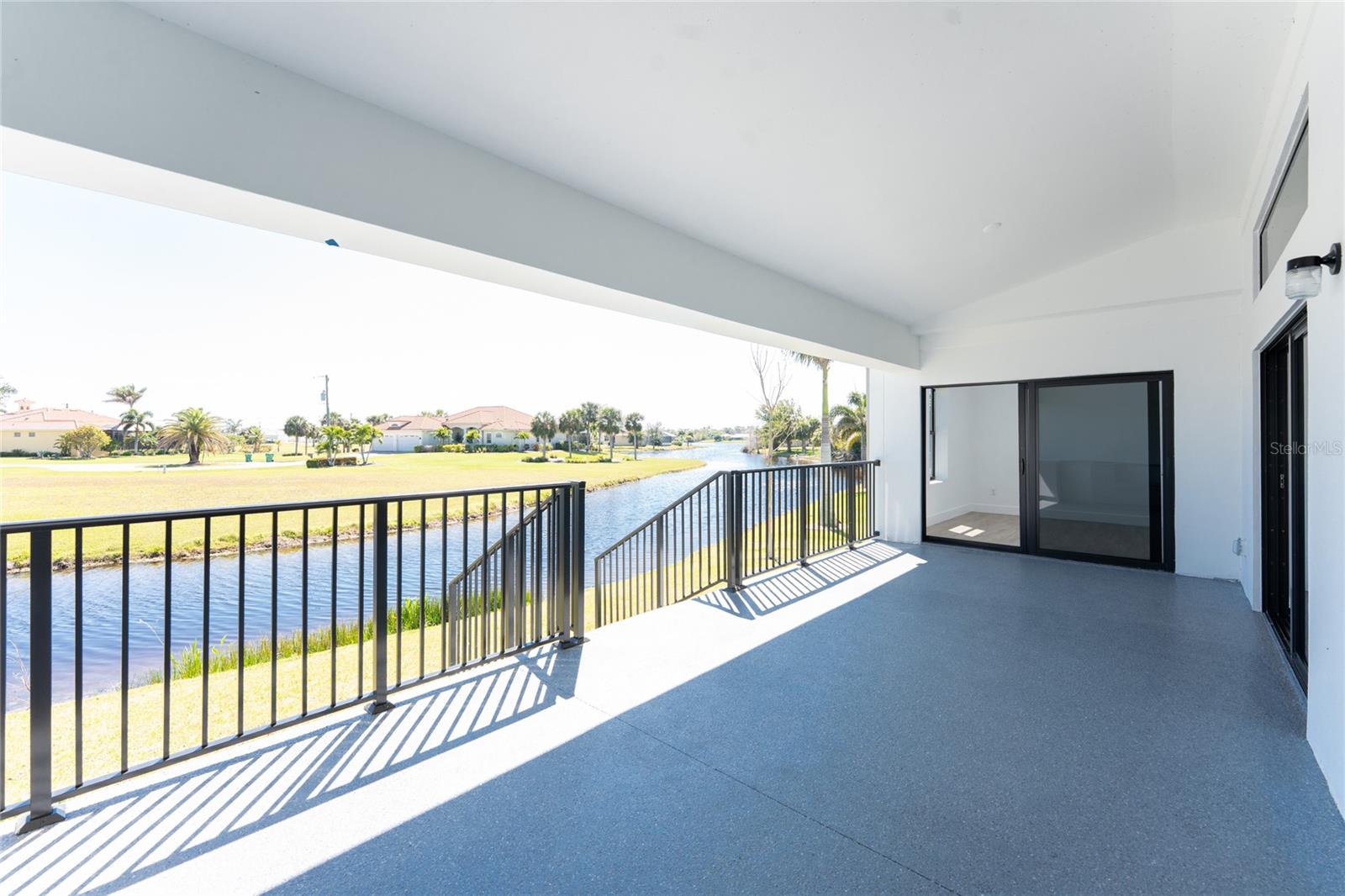17320 COMINGO LN, PUNTA GORDA, FL, 33955