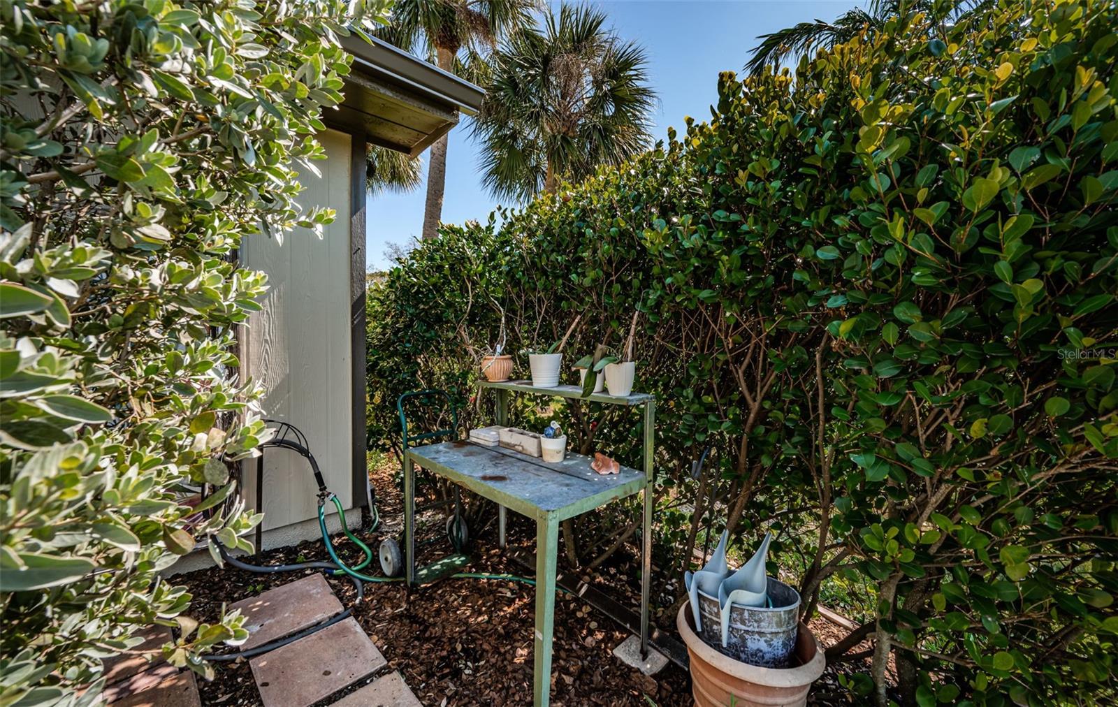 575 HICKORYNUT AVE, OLDSMAR, FL, 34677