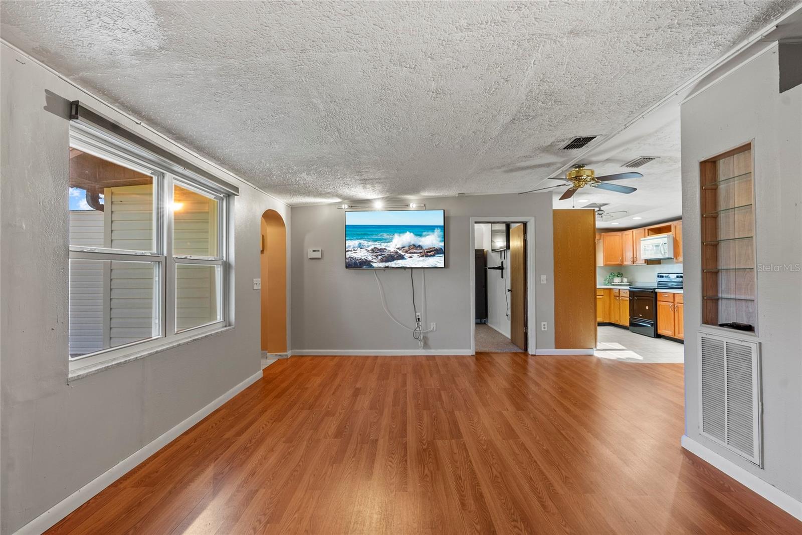 39142 KENDELL DR, ZEPHYRHILLS, FL, 33542