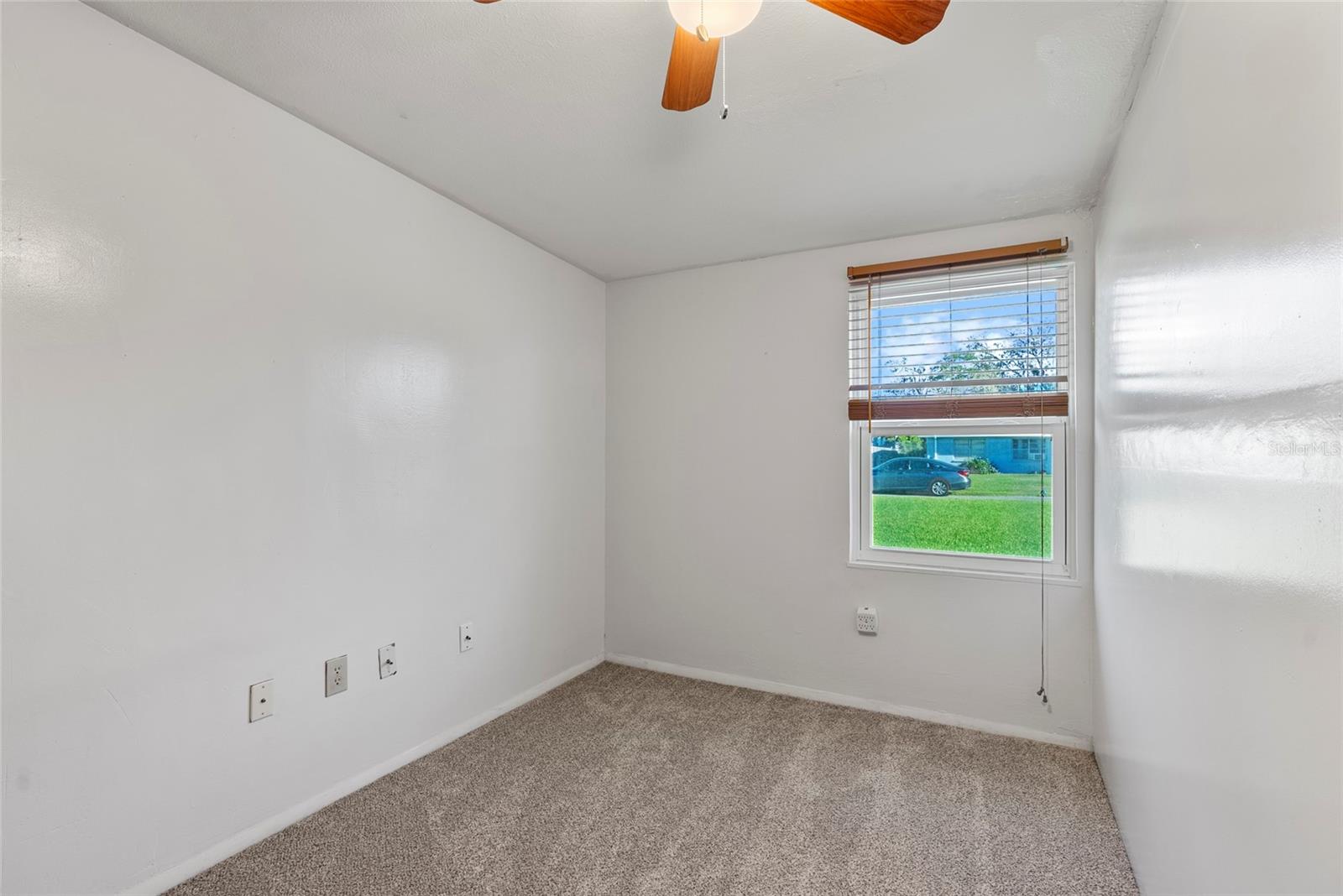 39142 KENDELL DR, ZEPHYRHILLS, FL, 33542