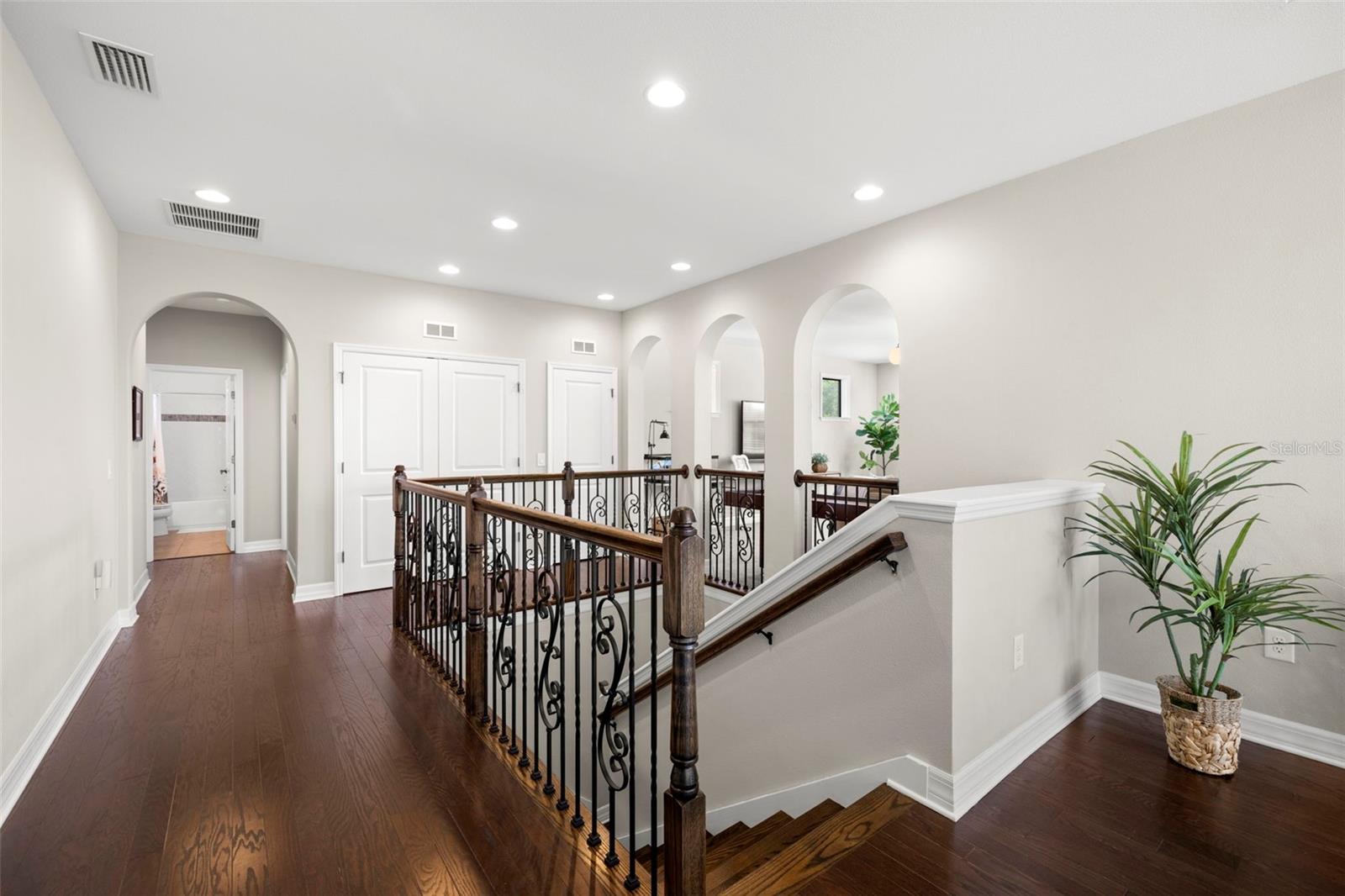 17909 HOWSMOOR PL, LUTZ, FL, 33559