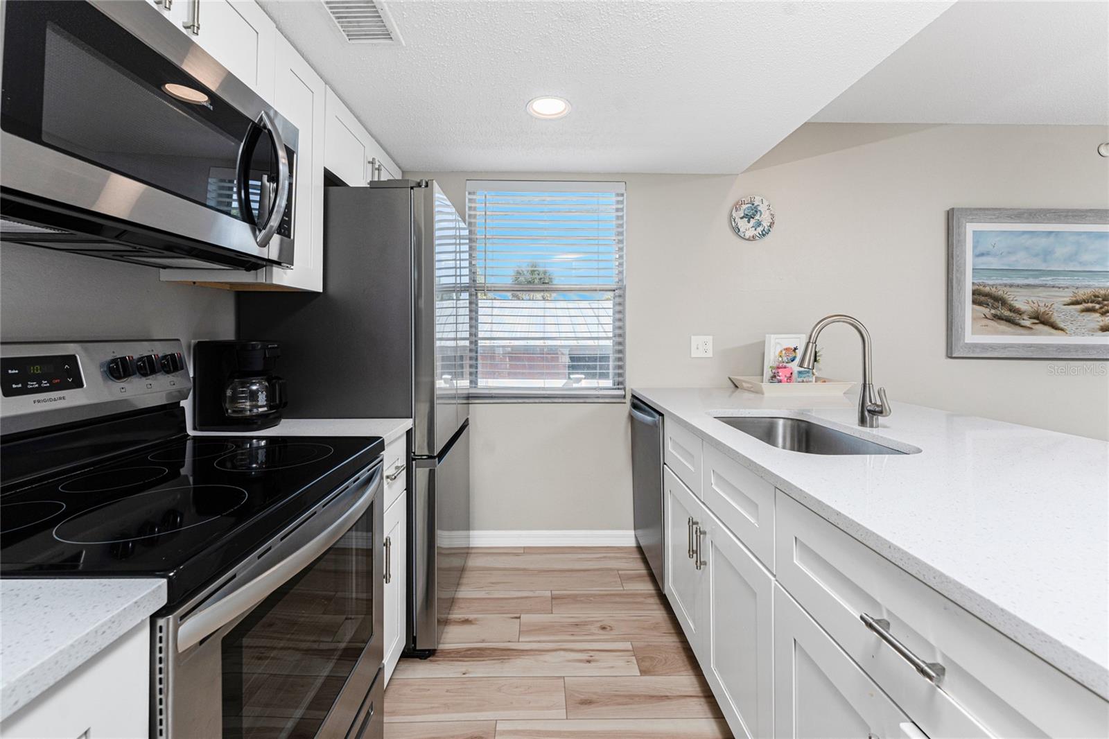 2375 N BEACH RD #2A, ENGLEWOOD, FL, 34223