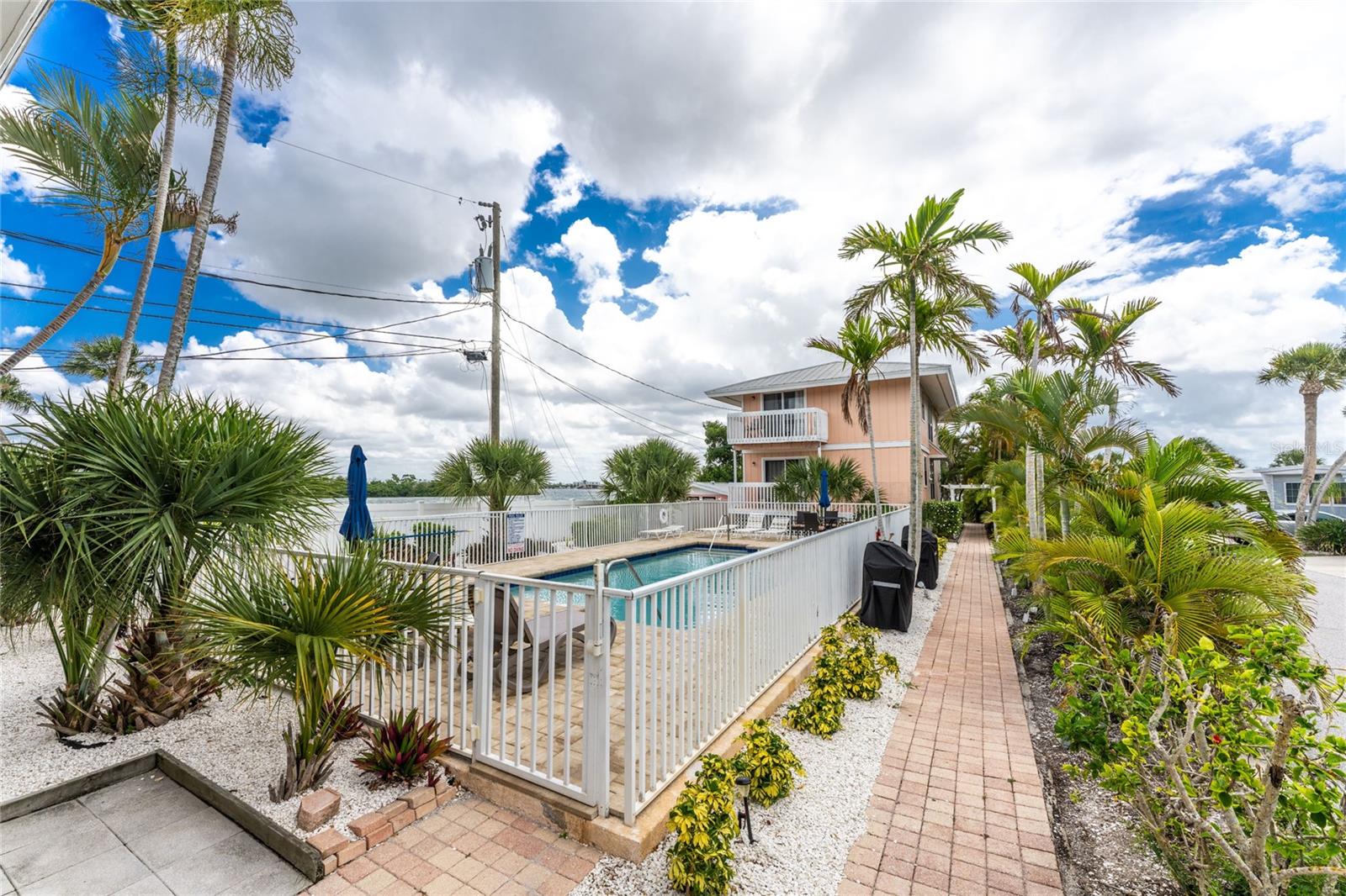 2375 N BEACH RD #2A, ENGLEWOOD, FL, 34223