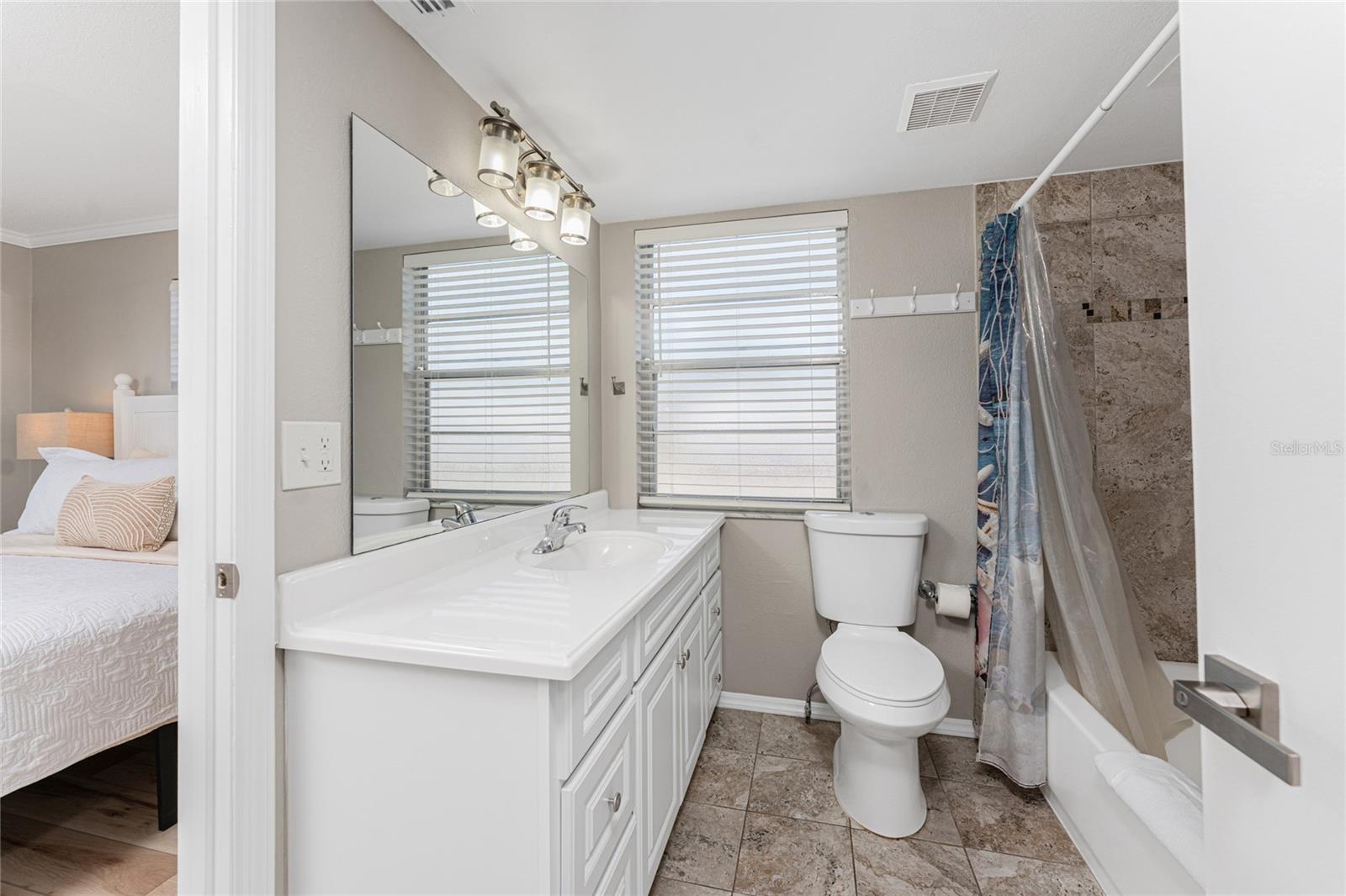 2375 N BEACH RD #2A, ENGLEWOOD, FL, 34223