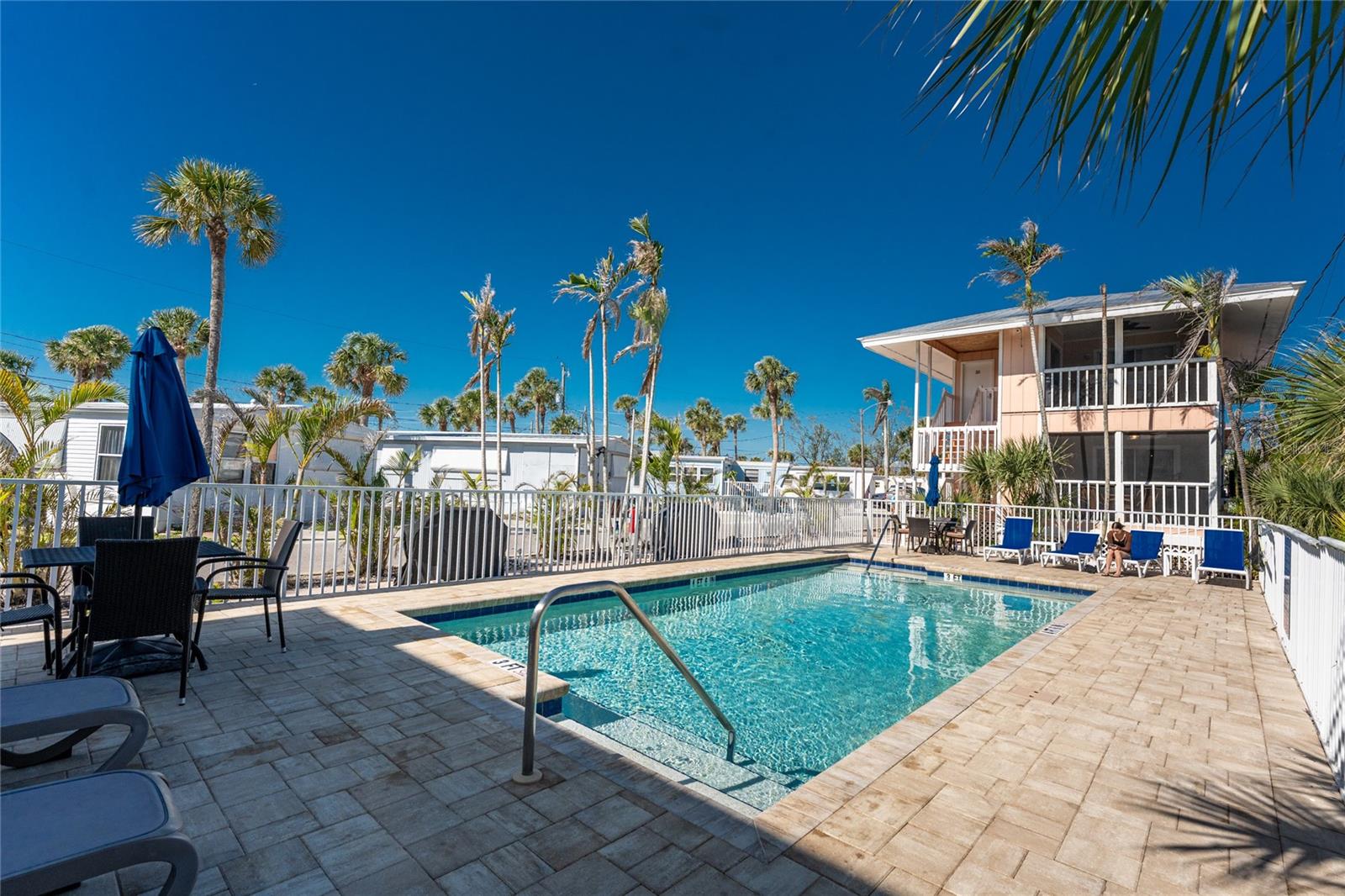 2375 N BEACH RD #2A, ENGLEWOOD, FL, 34223