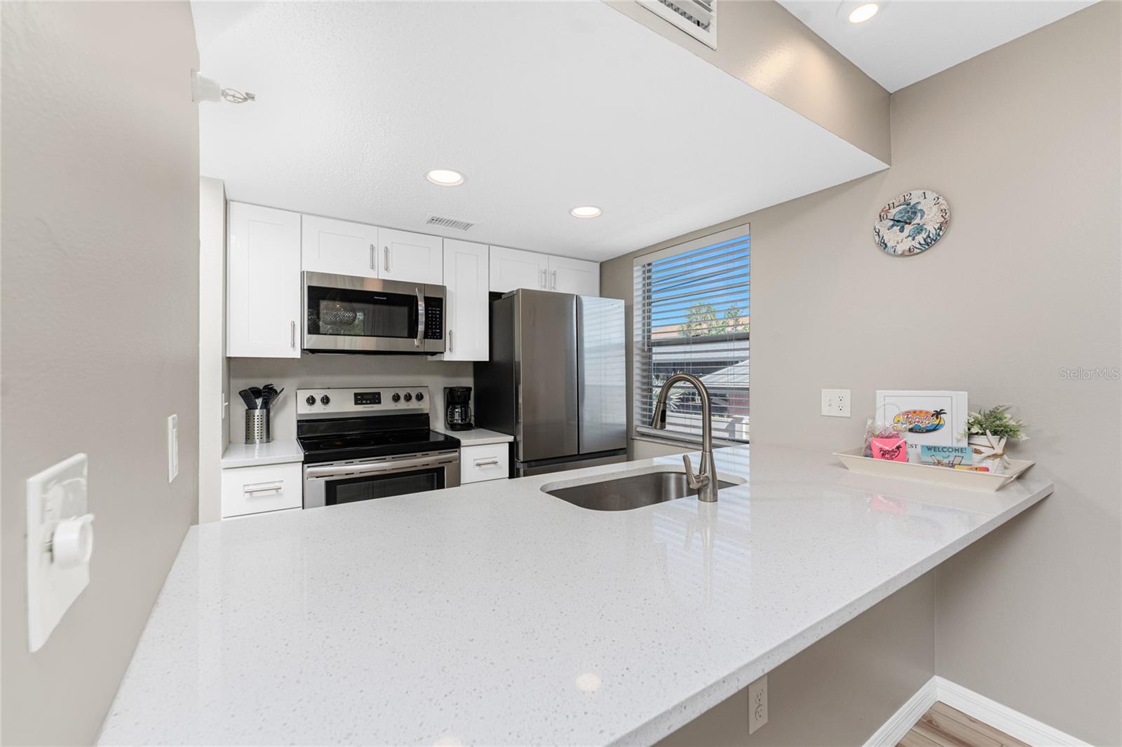 2375 N BEACH RD #2A, ENGLEWOOD, FL, 34223