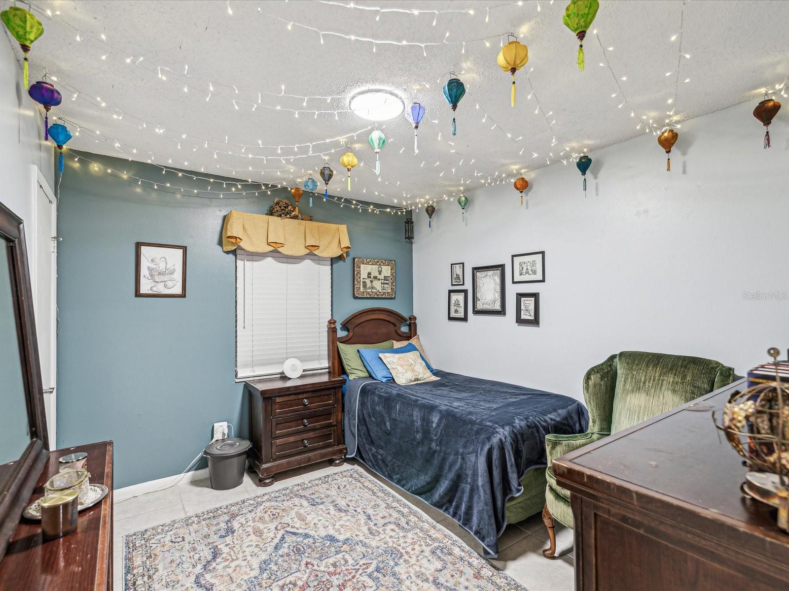 9914 SIR FREDERICK ST, TAMPA, FL, 33637