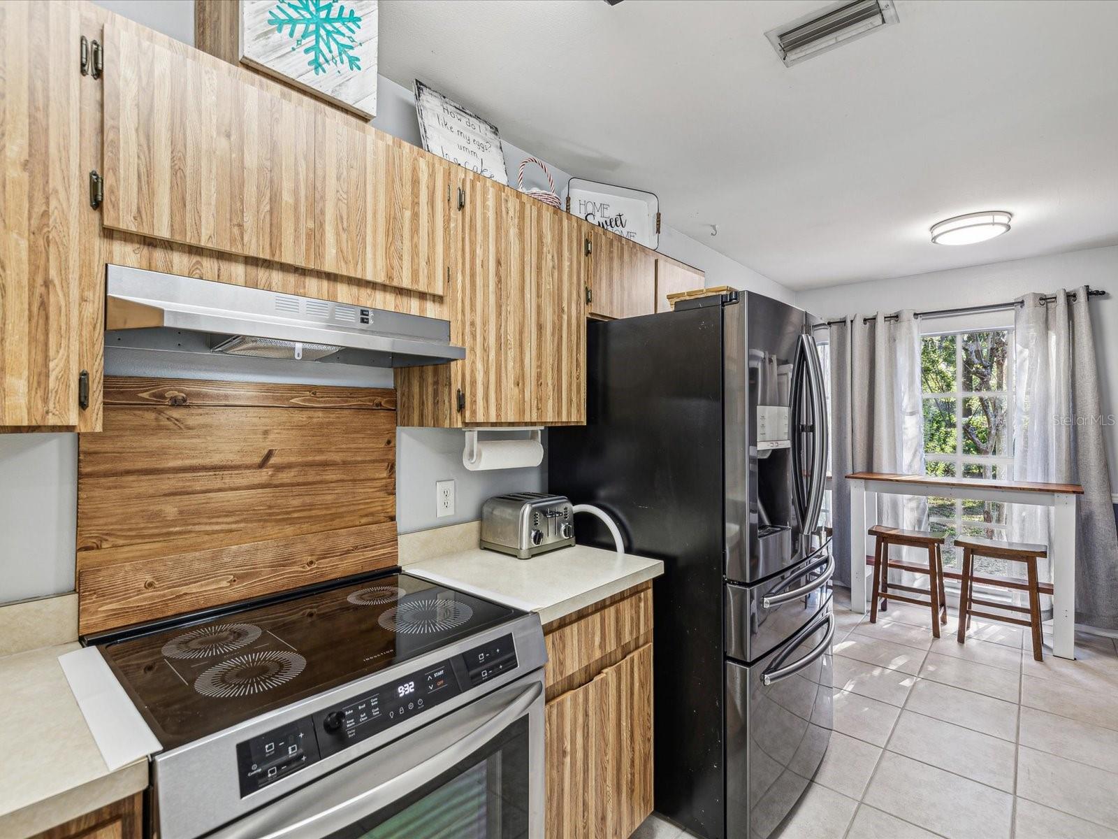 9914 SIR FREDERICK ST, TAMPA, FL, 33637