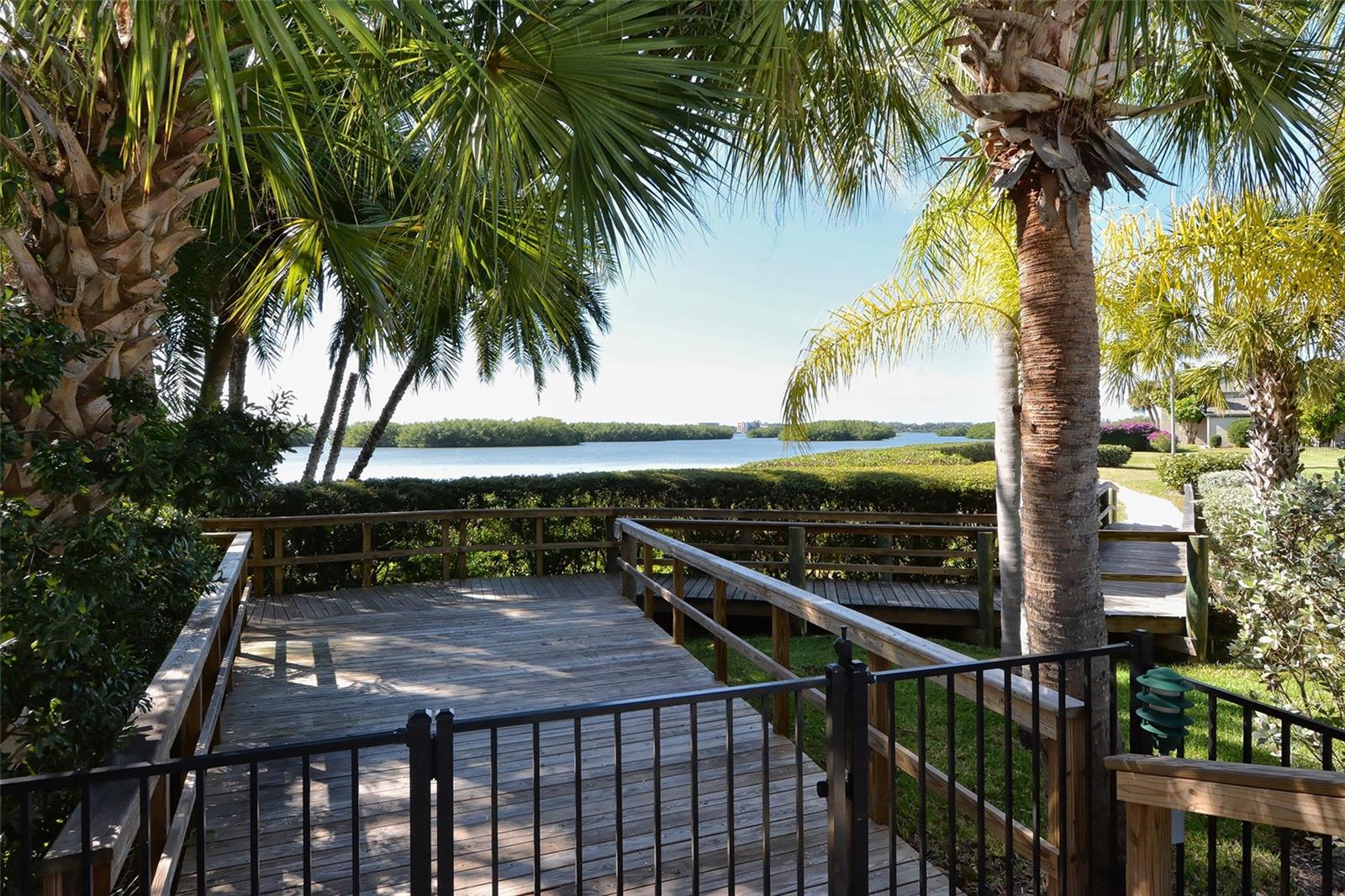1601 PELICAN POINT DR #HA213, SARASOTA, FL, 34231