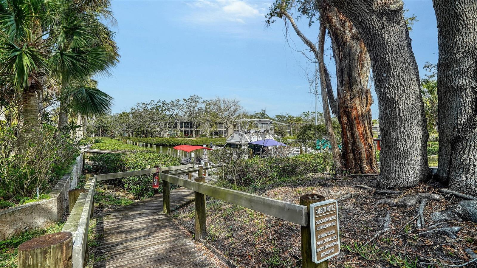 1601 PELICAN POINT DR #HA213, SARASOTA, FL, 34231