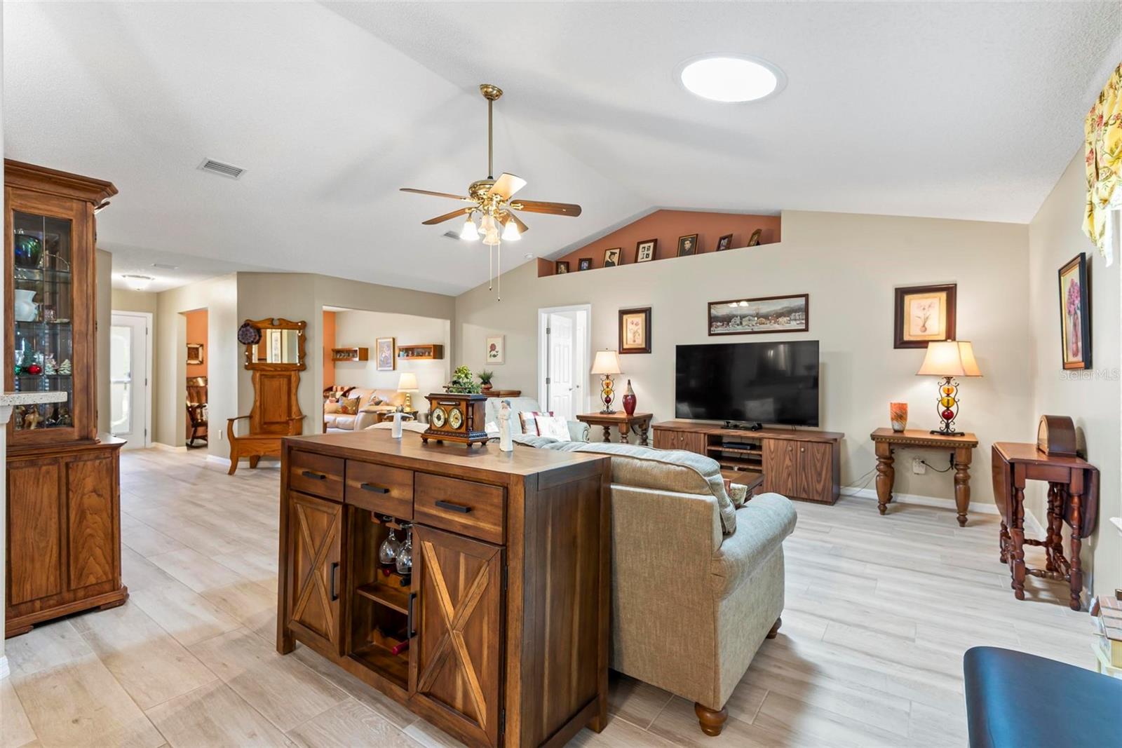 20 BRUNETT LN, PALM COAST, FL, 32137