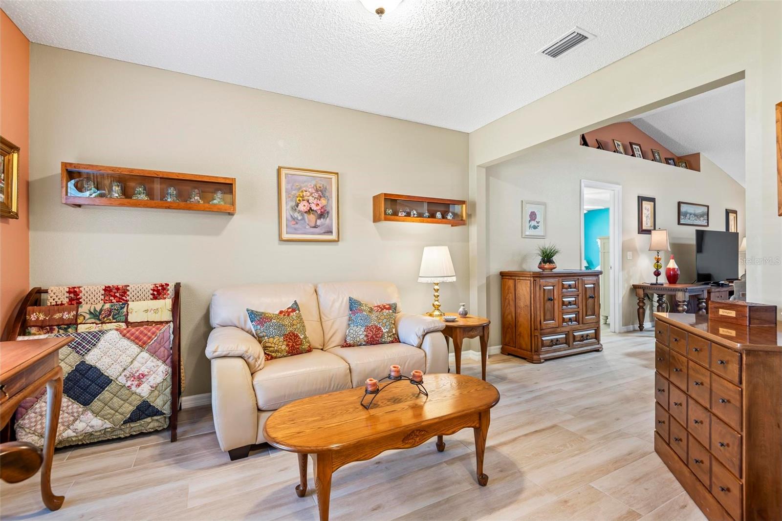 20 BRUNETT LN, PALM COAST, FL, 32137