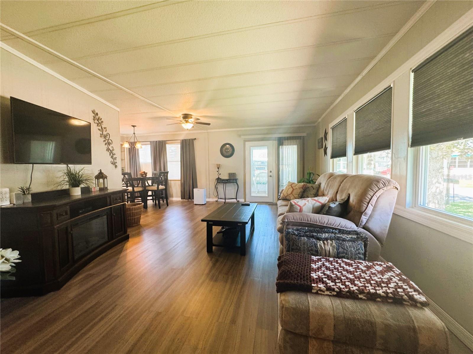 123 PYRACANTHA LN, LEESBURG, FL, 34748