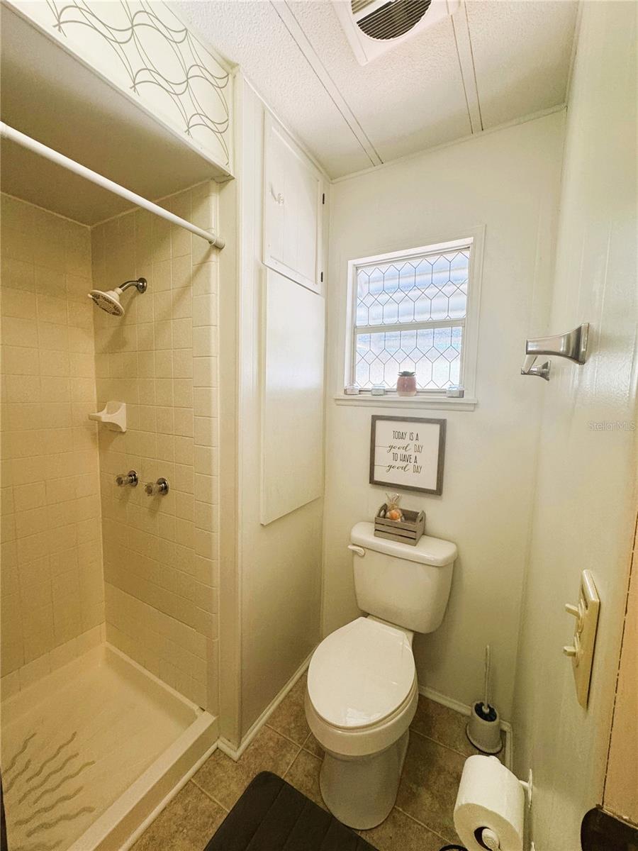 123 PYRACANTHA LN, LEESBURG, FL, 34748
