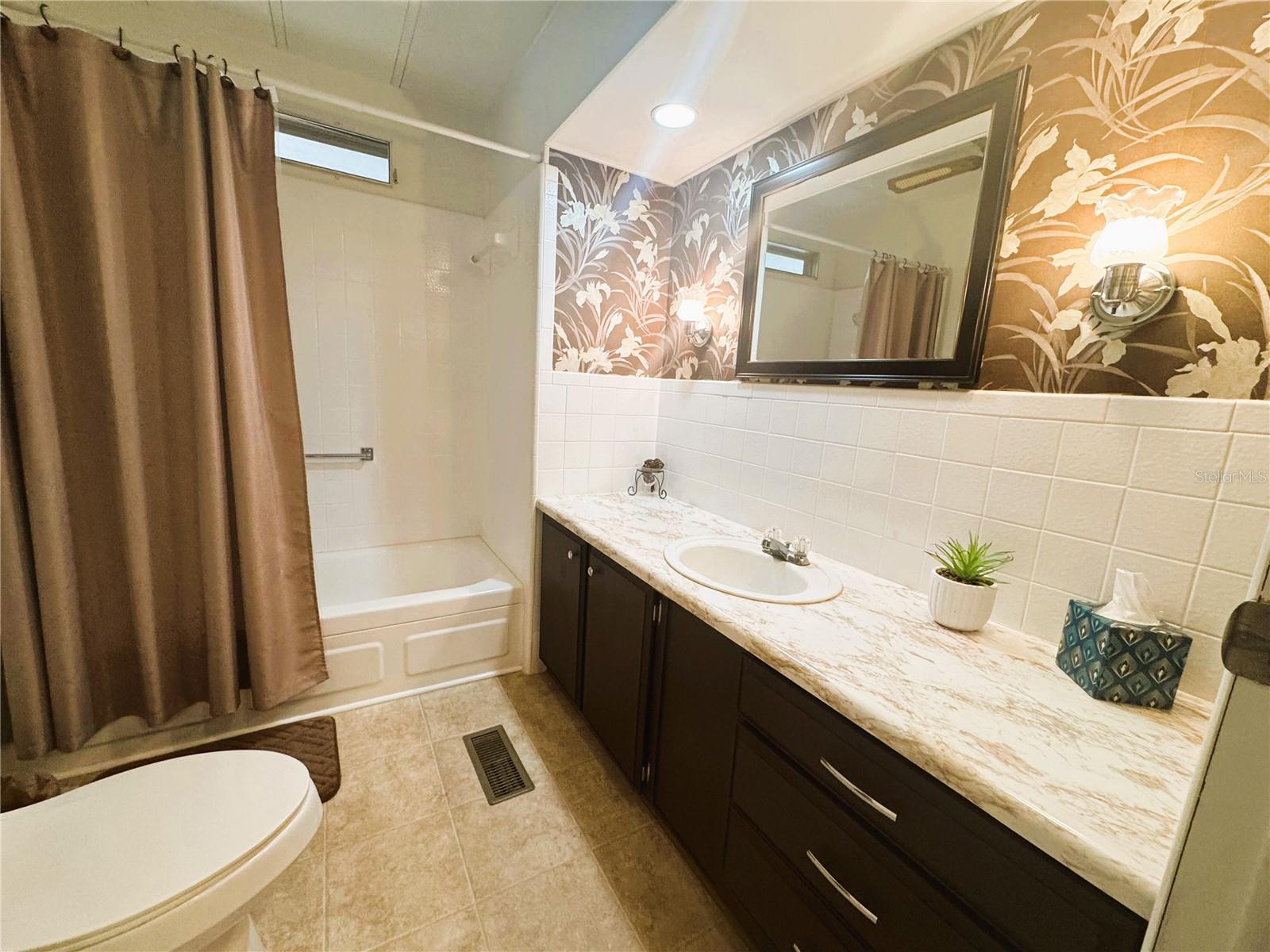 123 PYRACANTHA LN, LEESBURG, FL, 34748