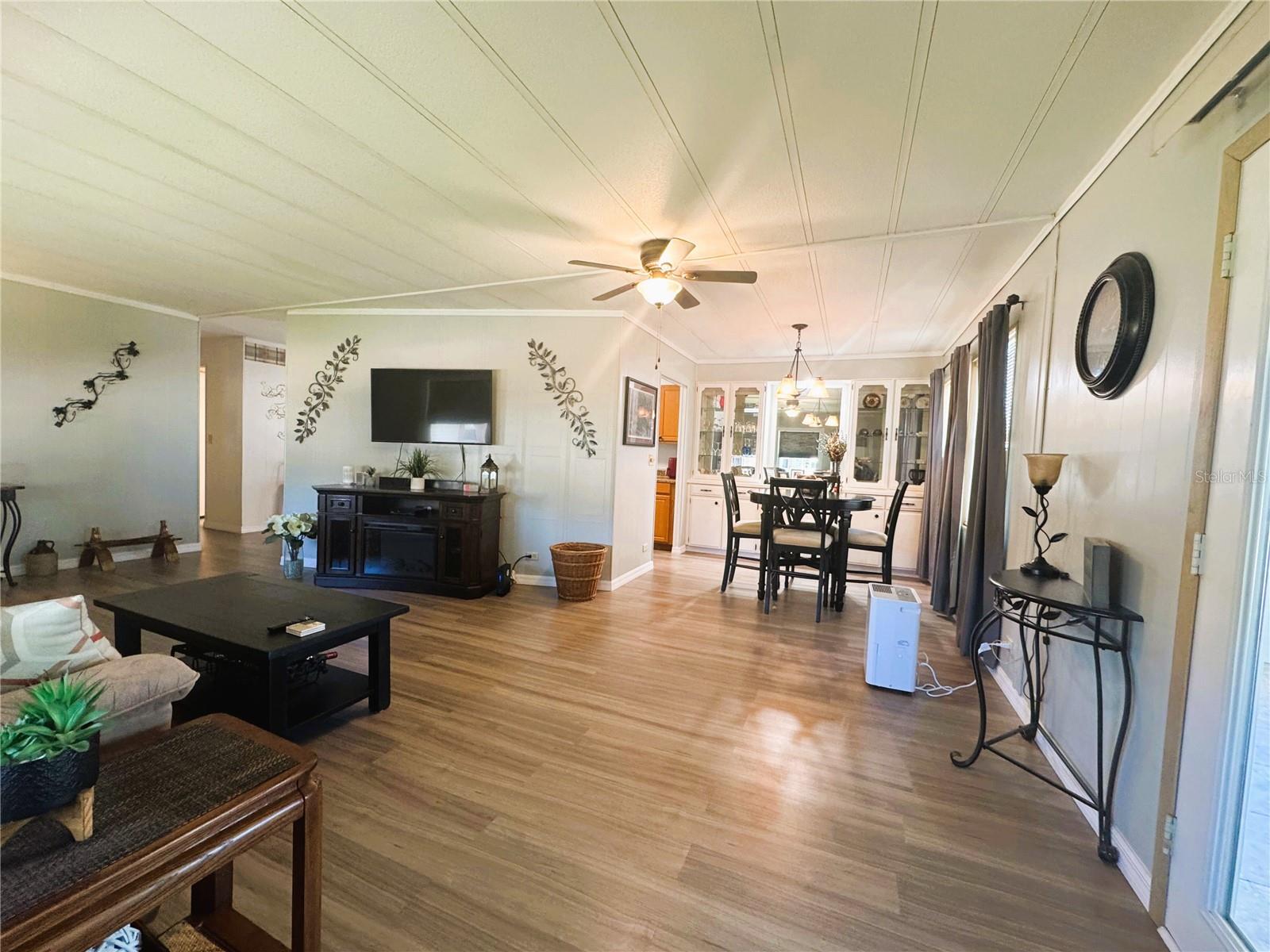 123 PYRACANTHA LN, LEESBURG, FL, 34748