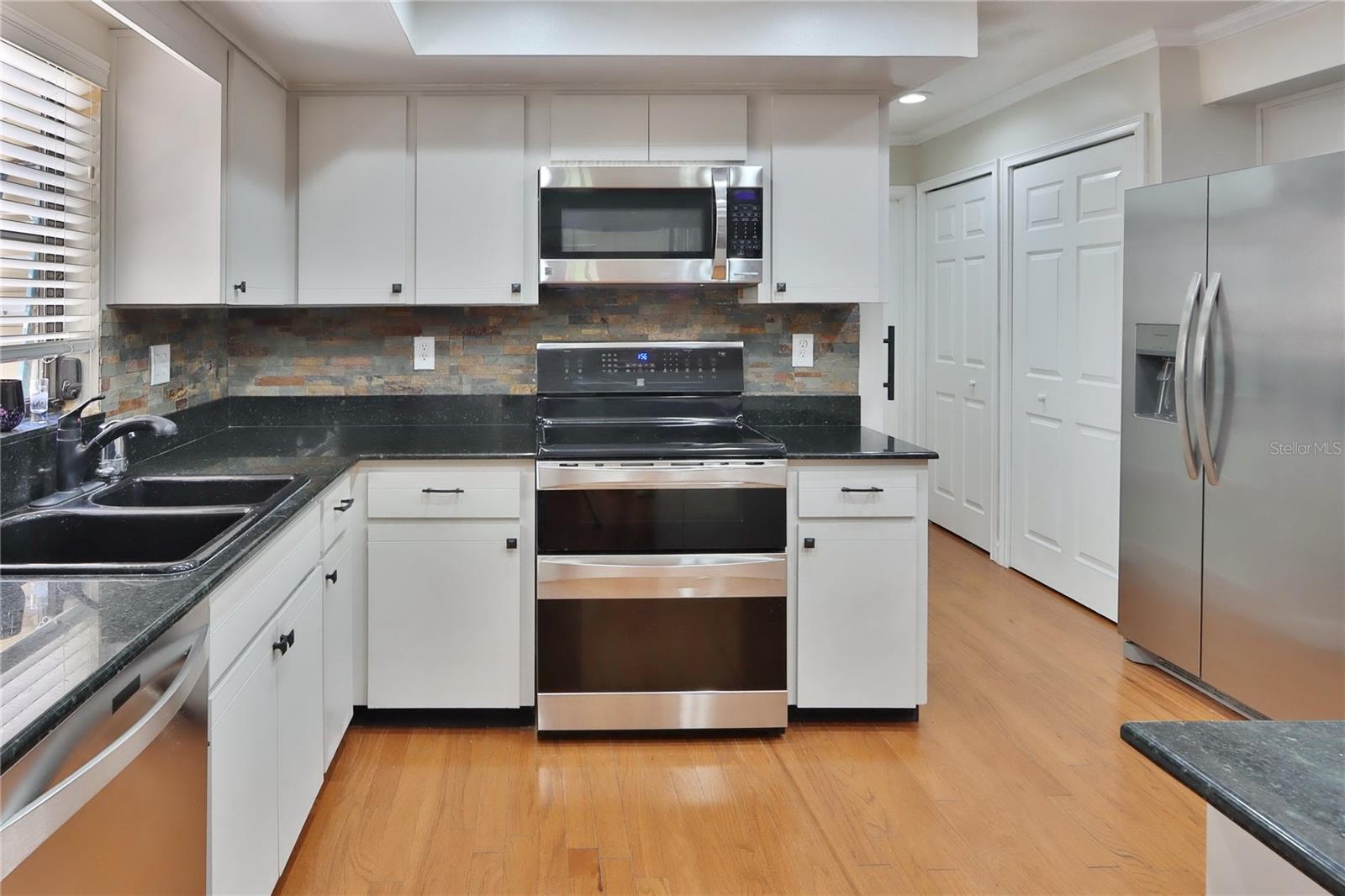 1093 MUIRFIELD CT, TARPON SPRINGS, FL, 34688