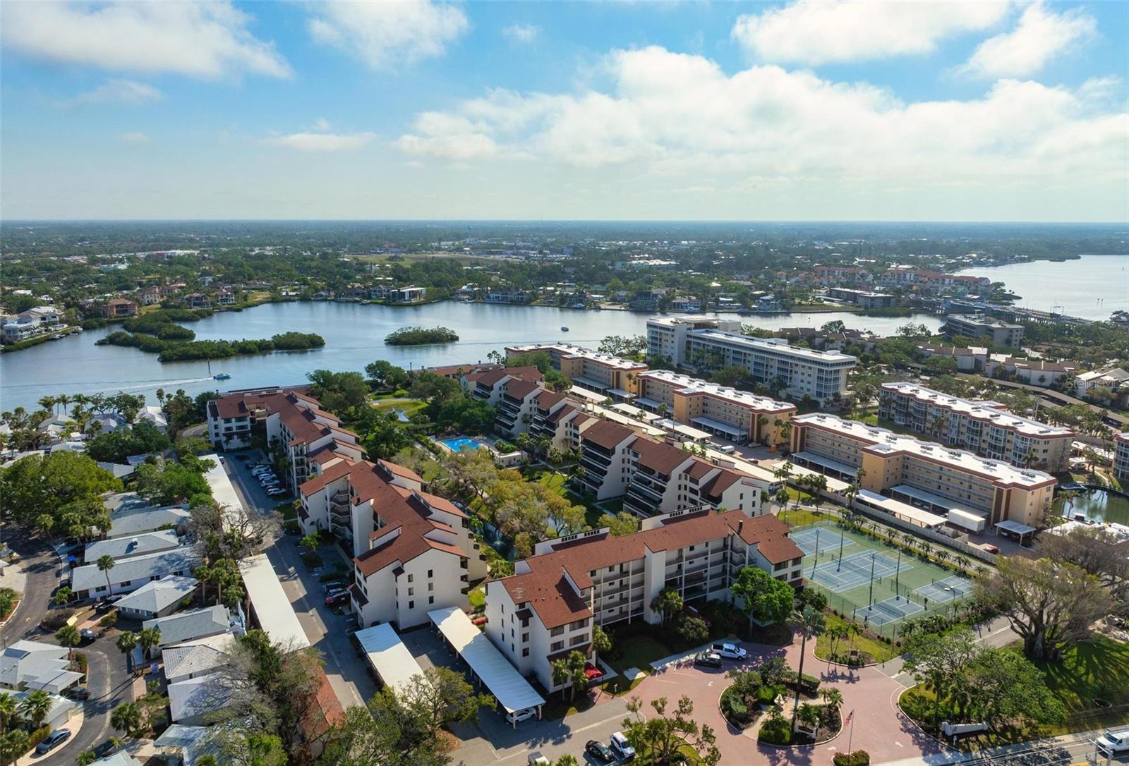 6263 MIDNIGHT PASS RD #301, SARASOTA, FL, 34242