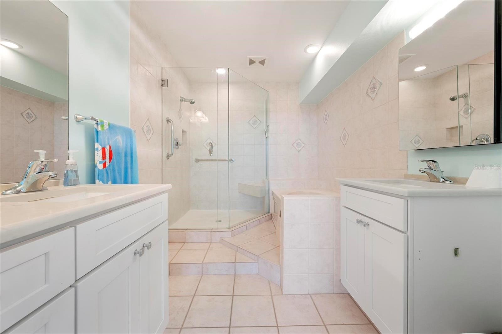 6263 MIDNIGHT PASS RD #301, SARASOTA, FL, 34242