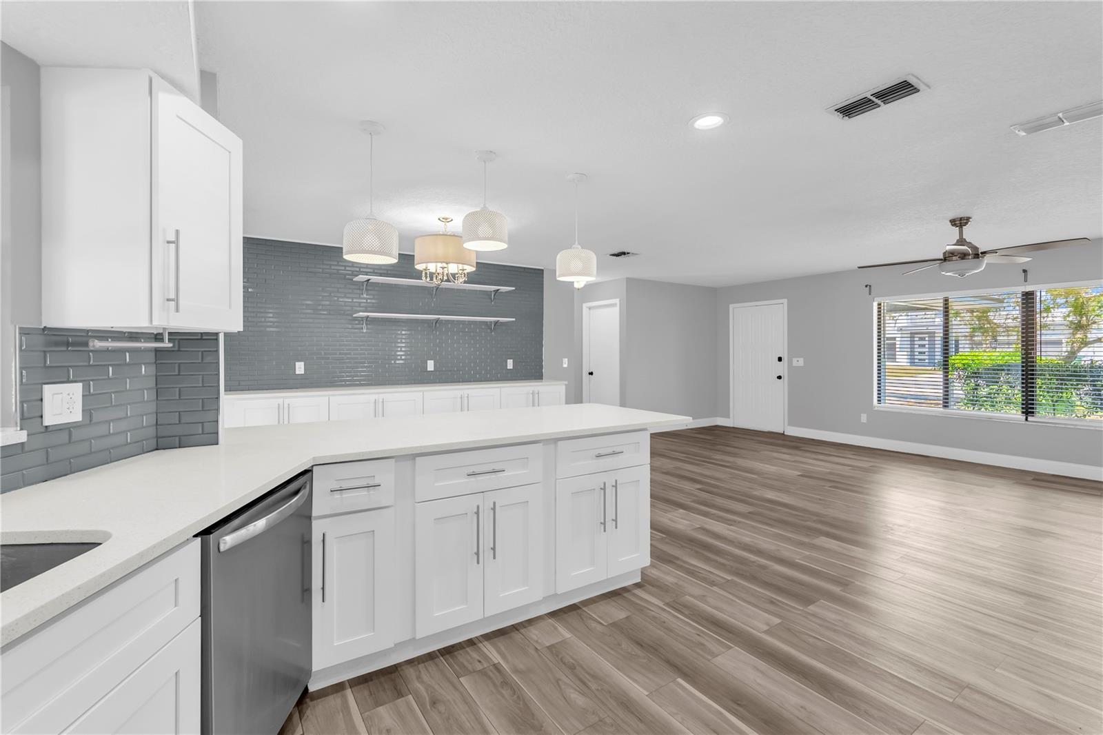 1259 FREEPORT DR, DELTONA, FL, 32725