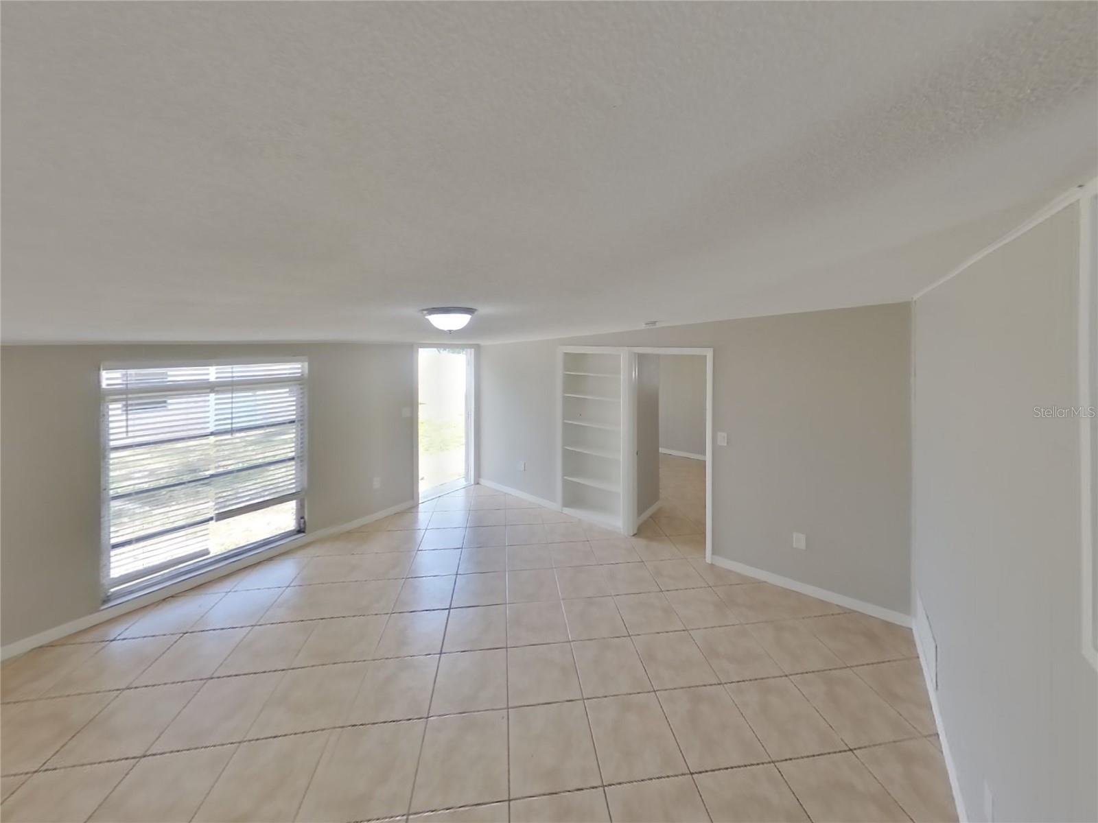 4610 SLOAN AVE, SARASOTA, FL, 34233