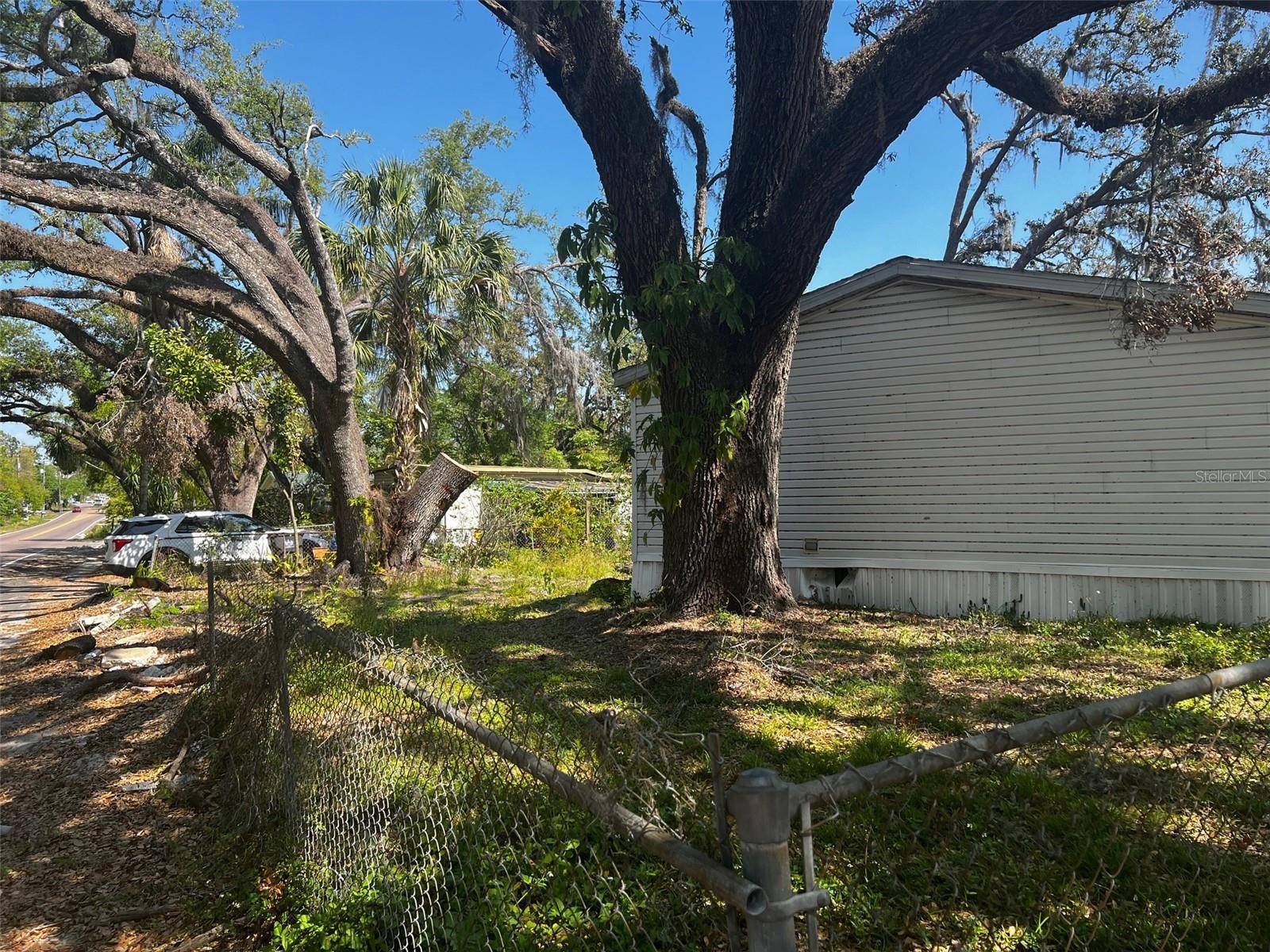 10902 ROSS ST, TAMPA, FL, 33610