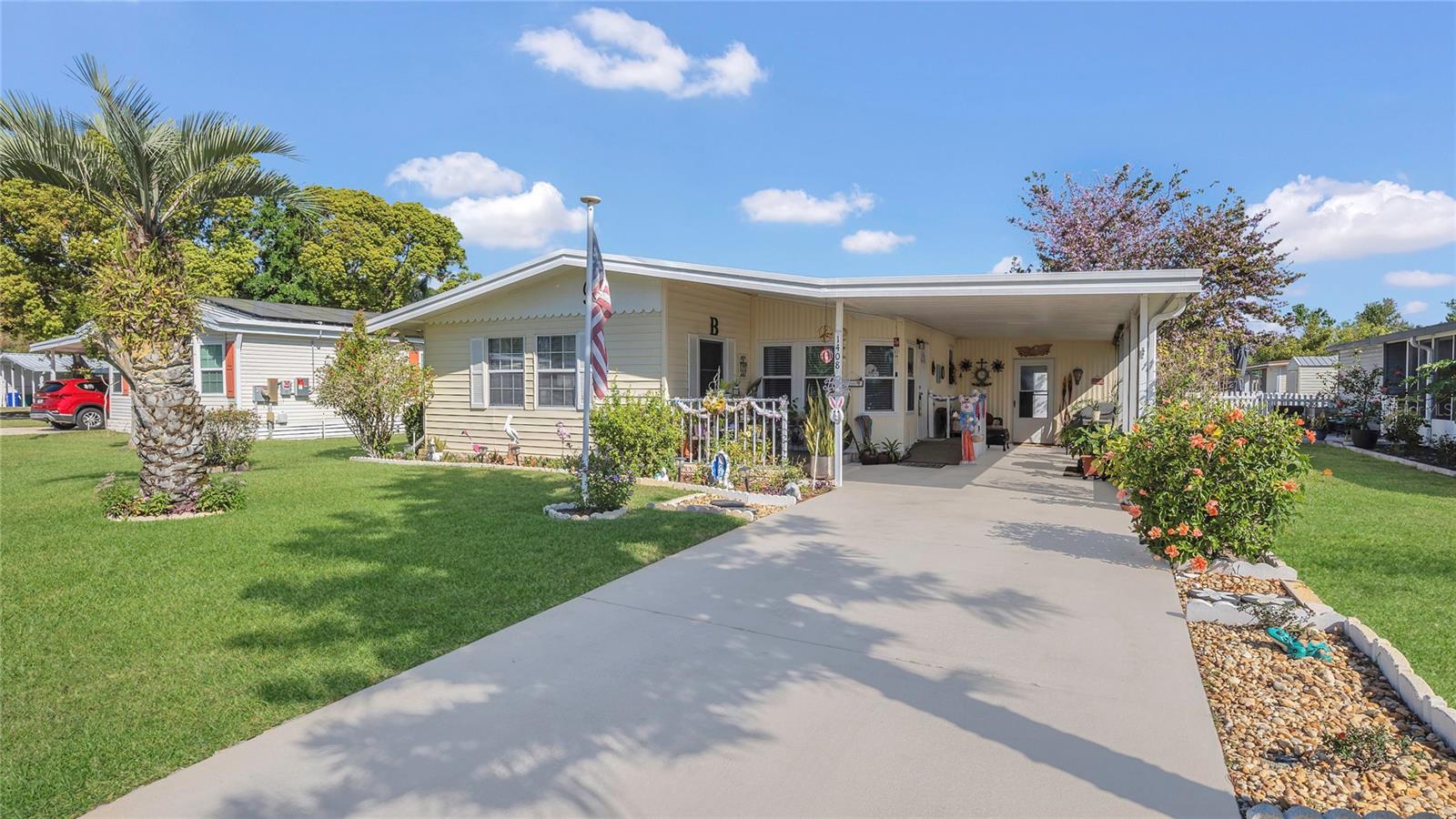 1408 SCHULT CT, TAVARES, FL, 32778