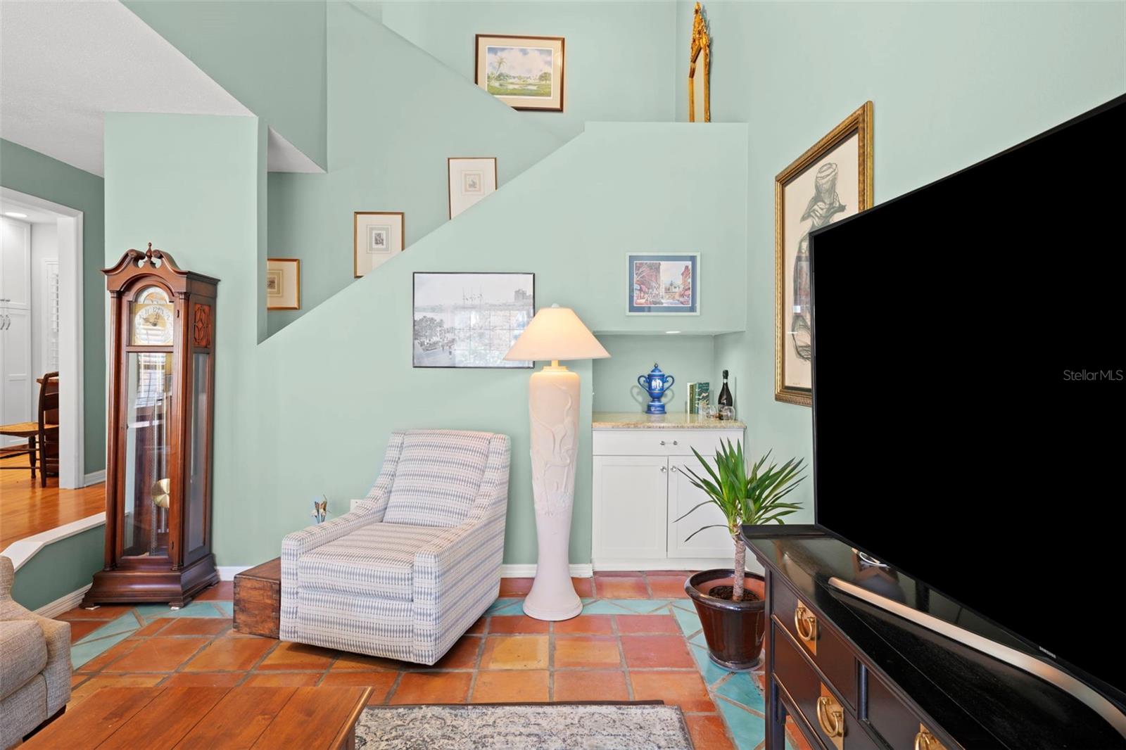 5203 BAYSHORE BLVD #10, TAMPA, FL, 33611