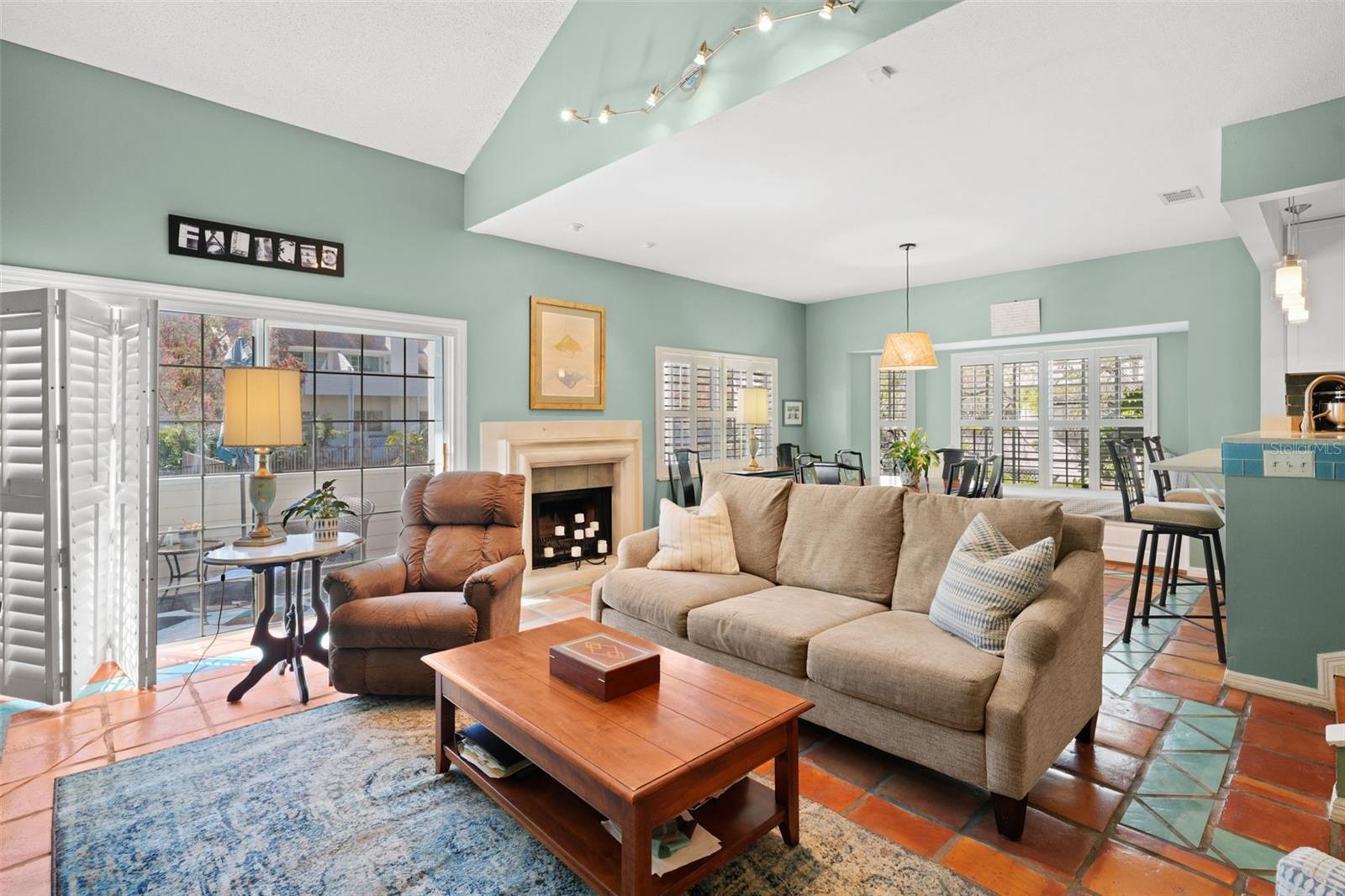 5203 BAYSHORE BLVD #10, TAMPA, FL, 33611