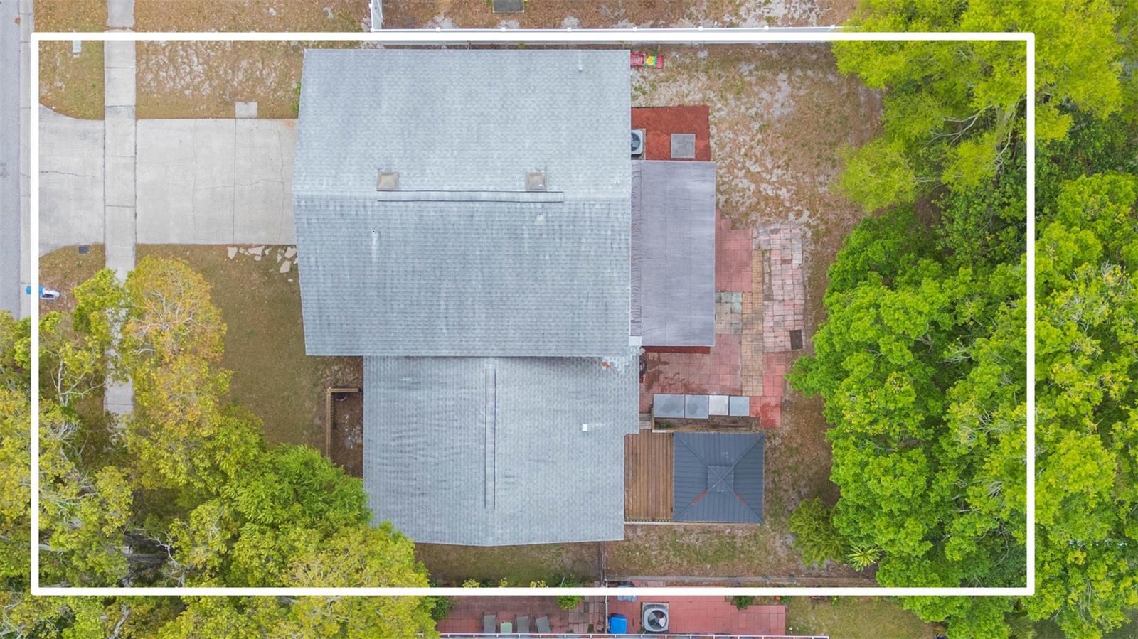 7434 OAKVISTA CIR, TAMPA, FL, 33634